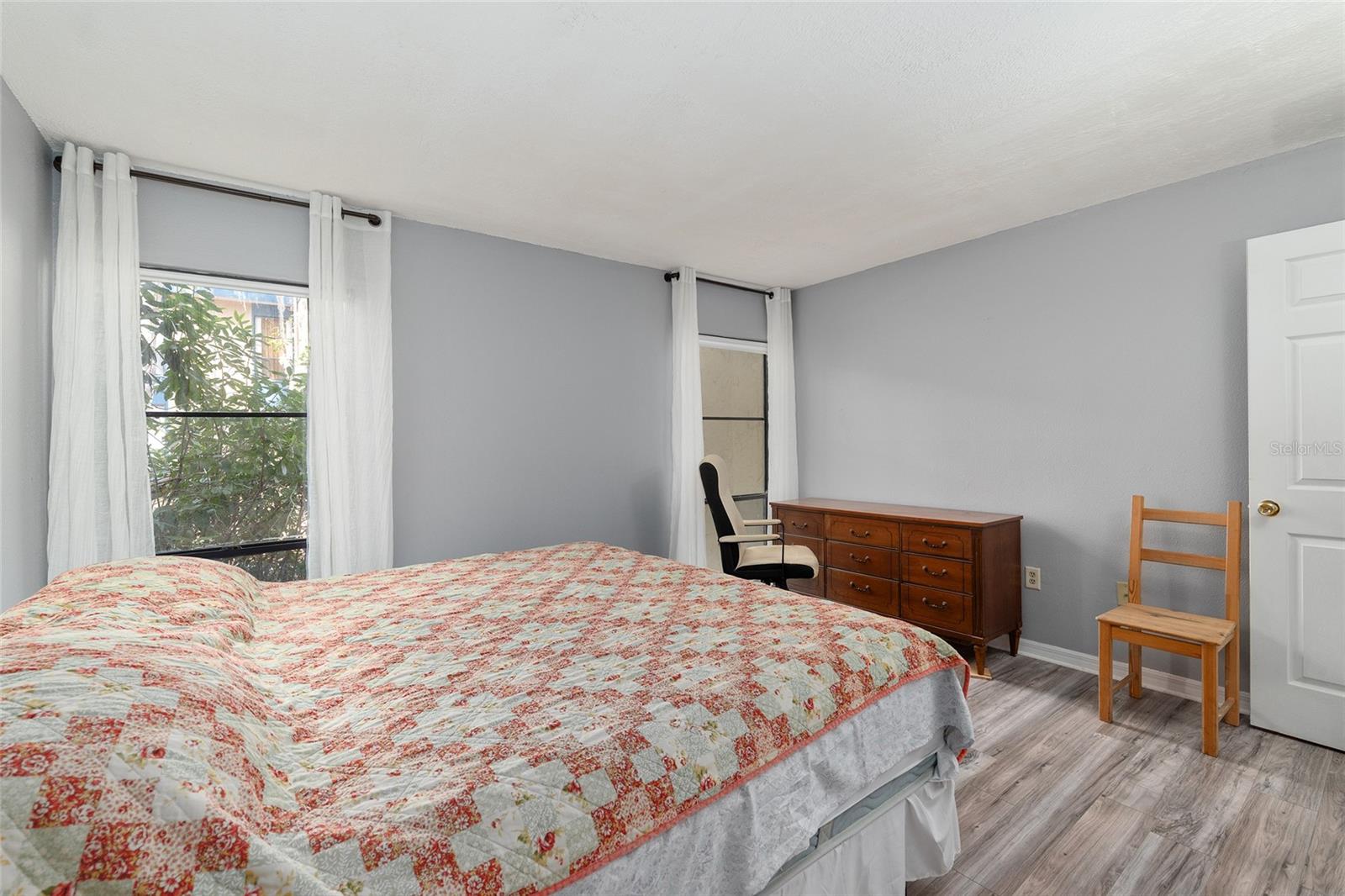 Image 12 of 20 For 2811 Archer Road V187