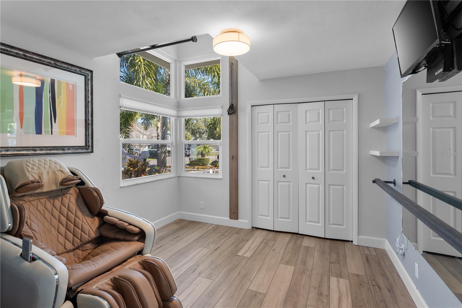 Image 23 of 45 For 1974 Georgia Circle N