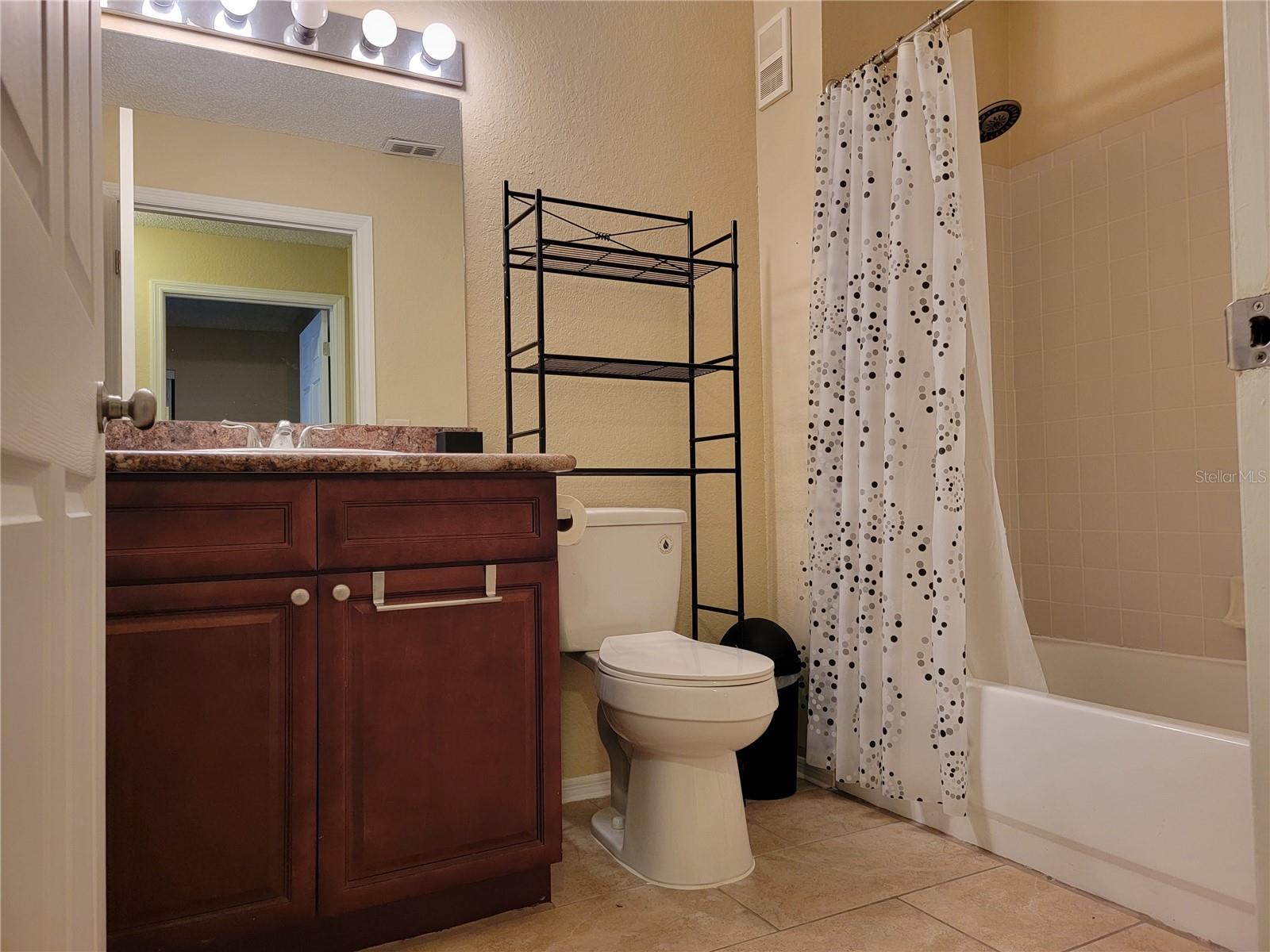 Image 19 of 31 For 3705 27th Street 1016