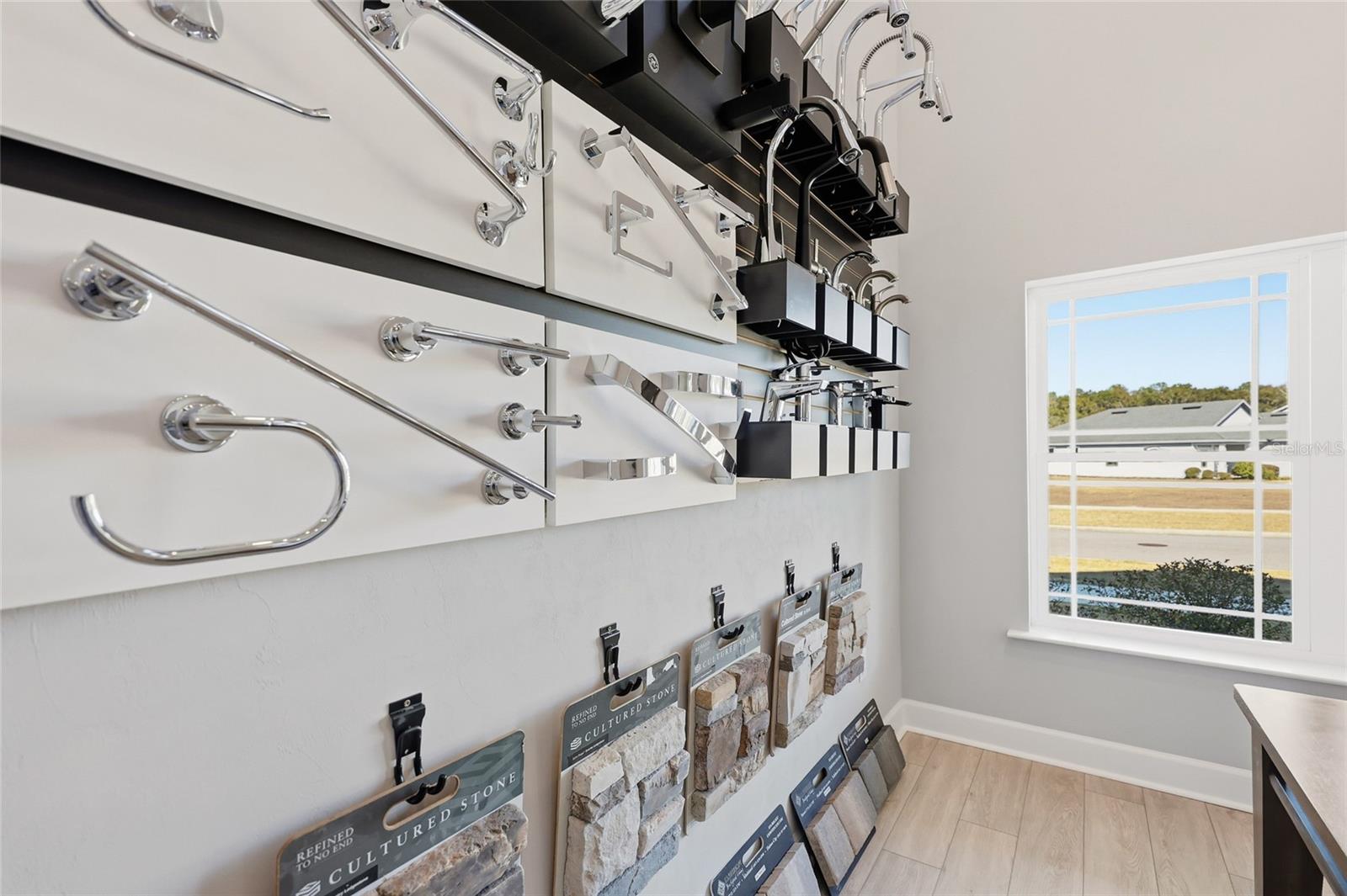 Image 12 of 36 For 9533 66th Lane