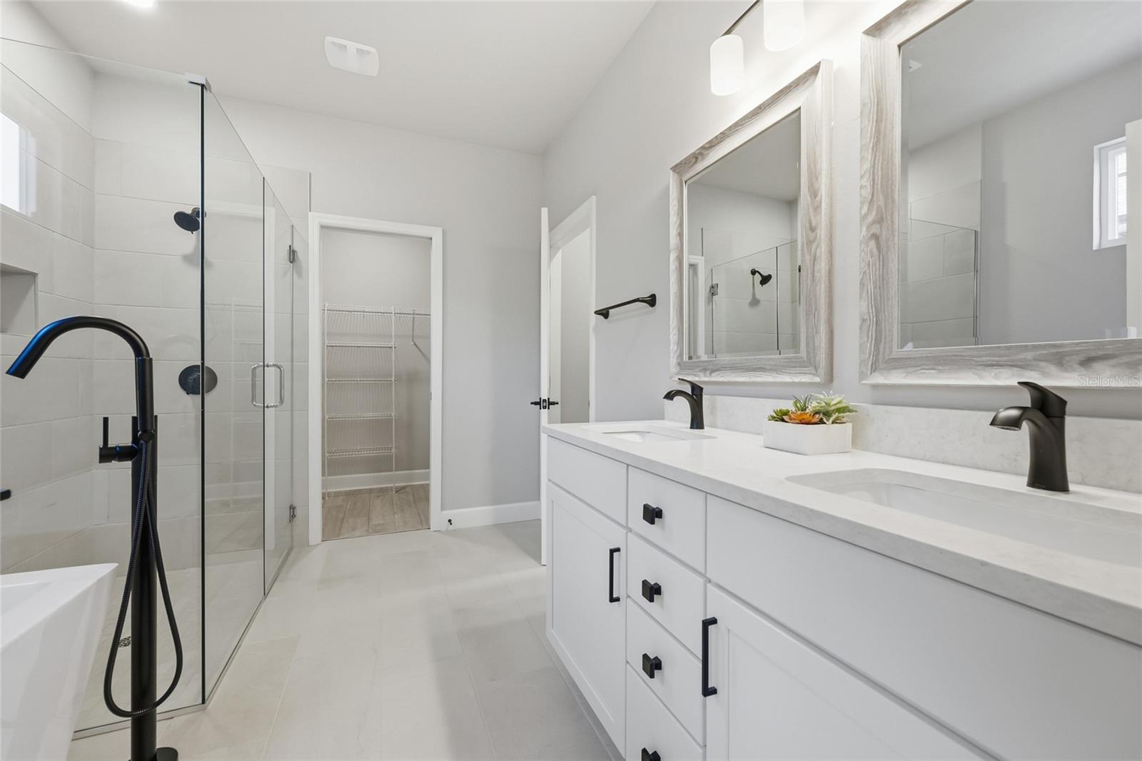 Image 22 of 36 For 9533 66th Lane