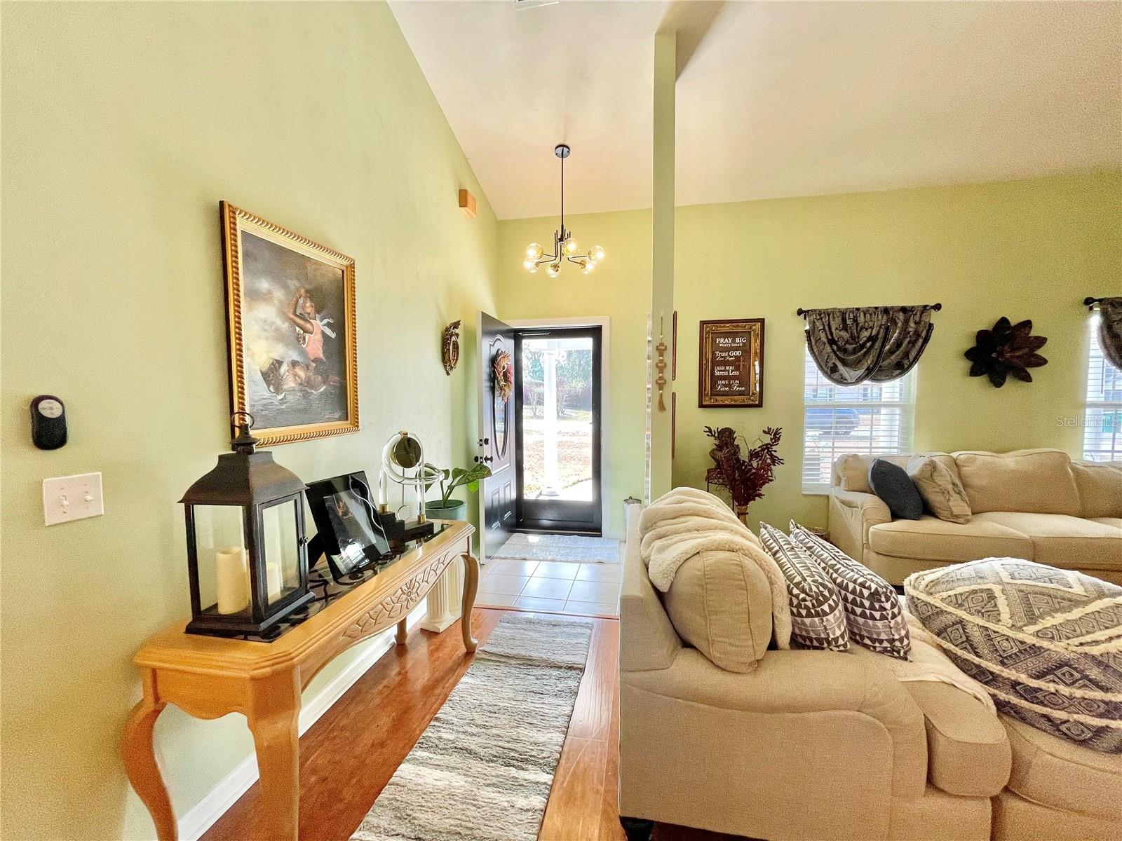 Image 2 of 39 For 25336 22nd Avenue