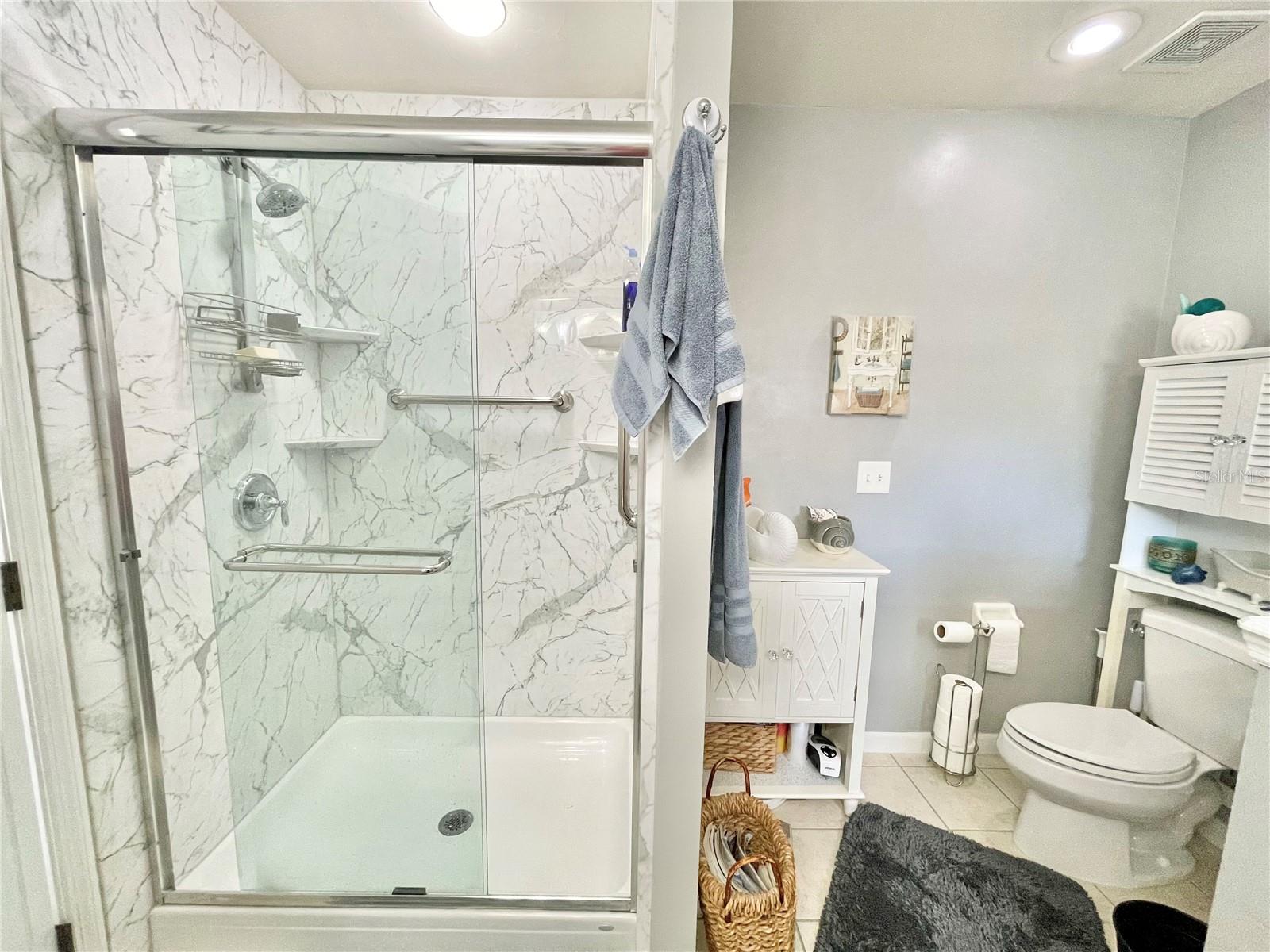 Image 29 of 39 For 25336 22nd Avenue