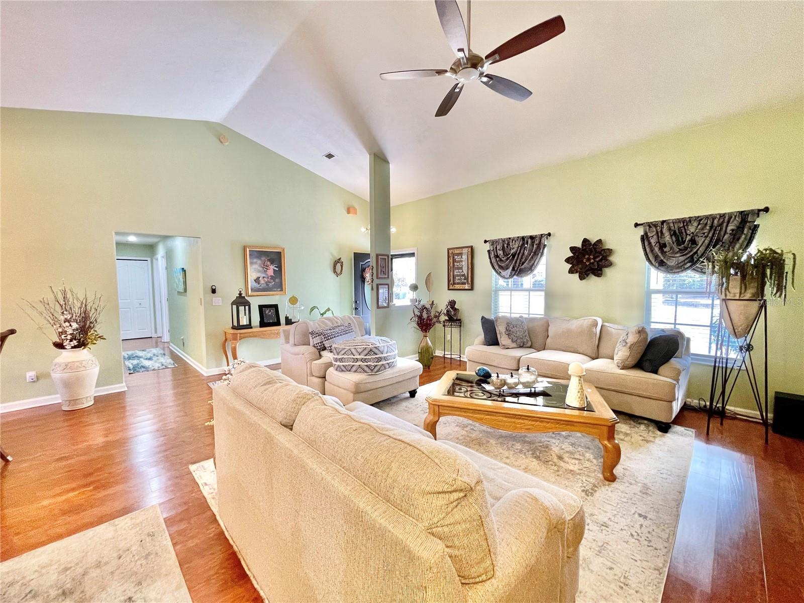 Image 5 of 39 For 25336 22nd Avenue