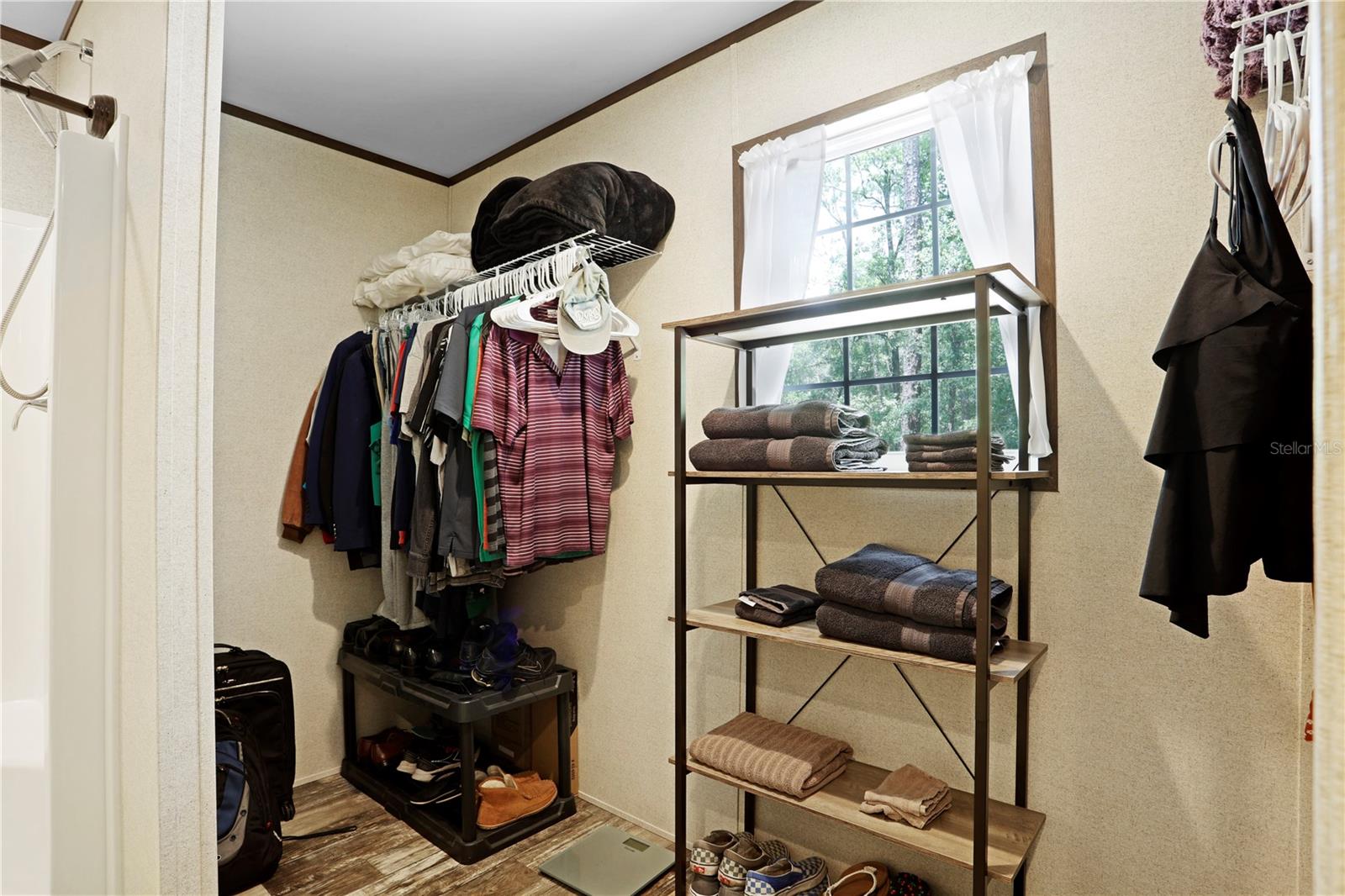 Image 18 of 42 For 6970 74th Street