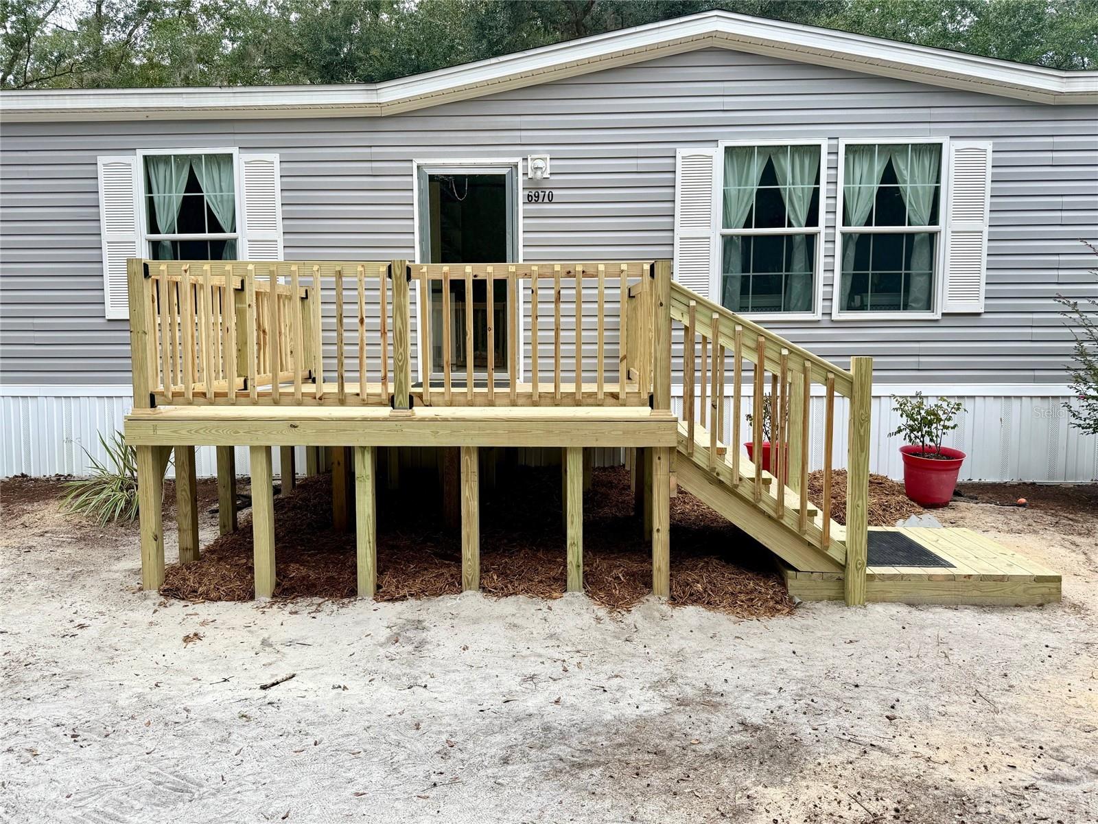 Image 4 of 42 For 6970 74th Street