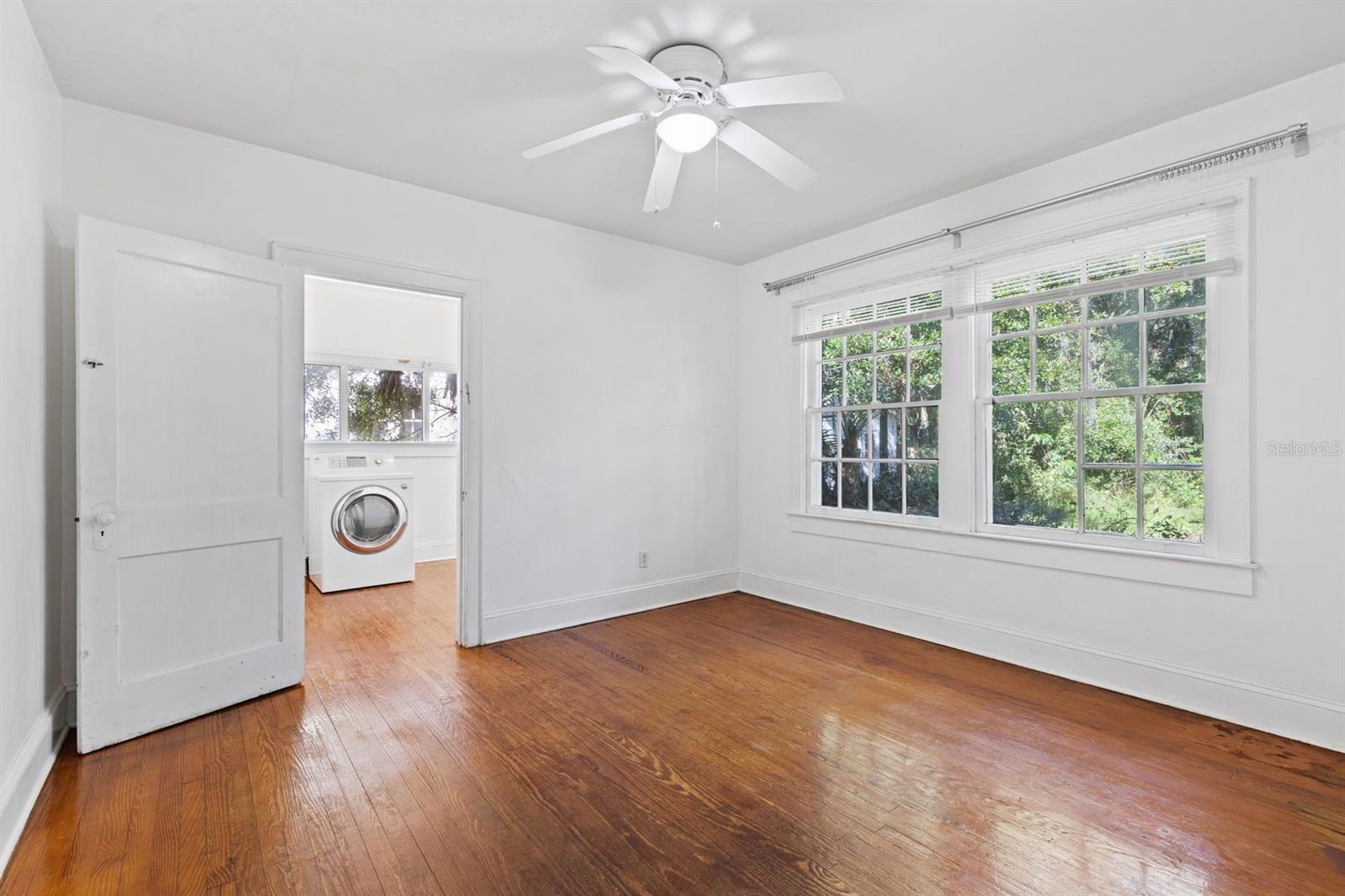 Image 10 of 18 For 1208 16th Avenue