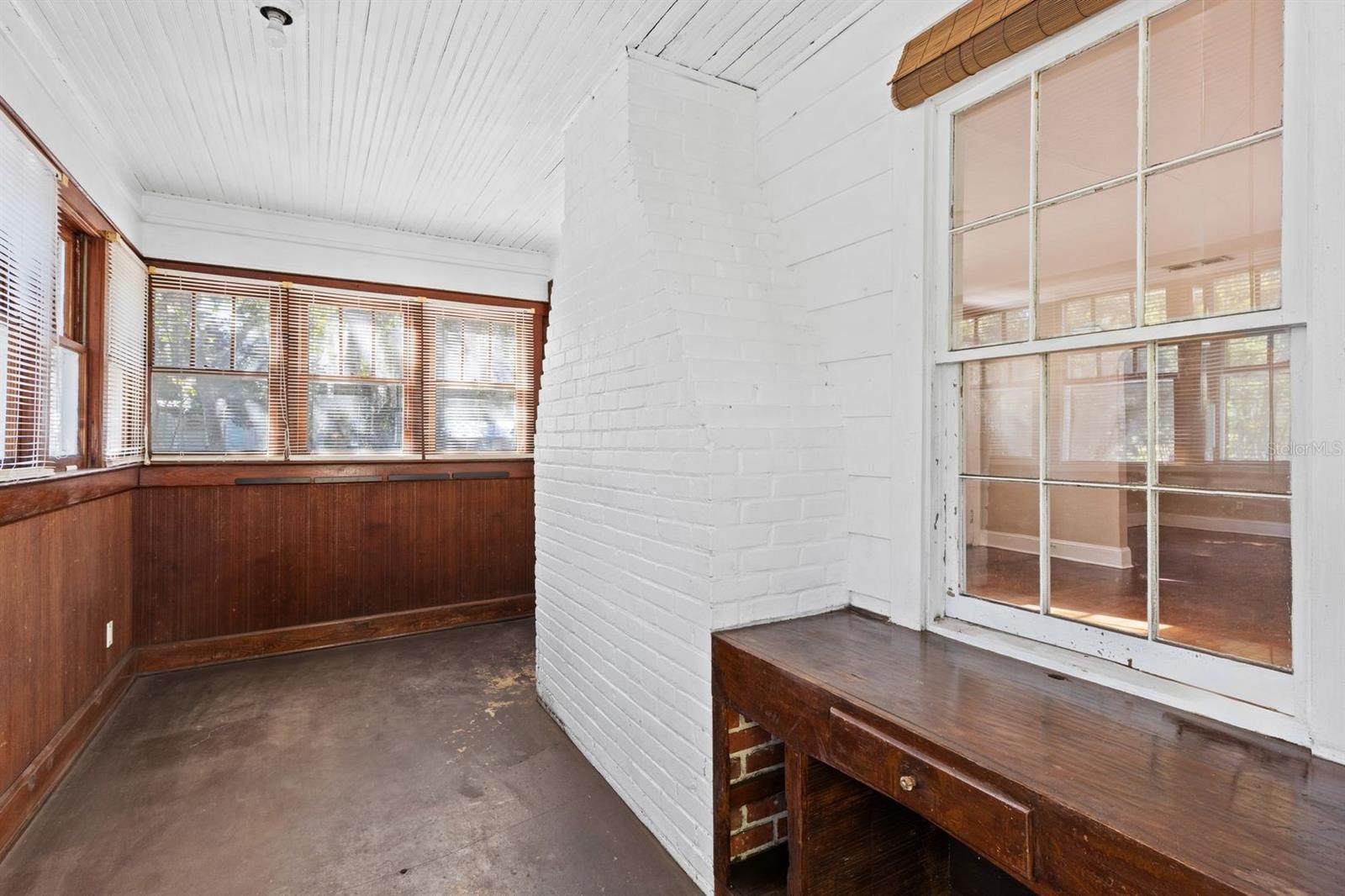 Image 13 of 18 For 1208 16th Avenue