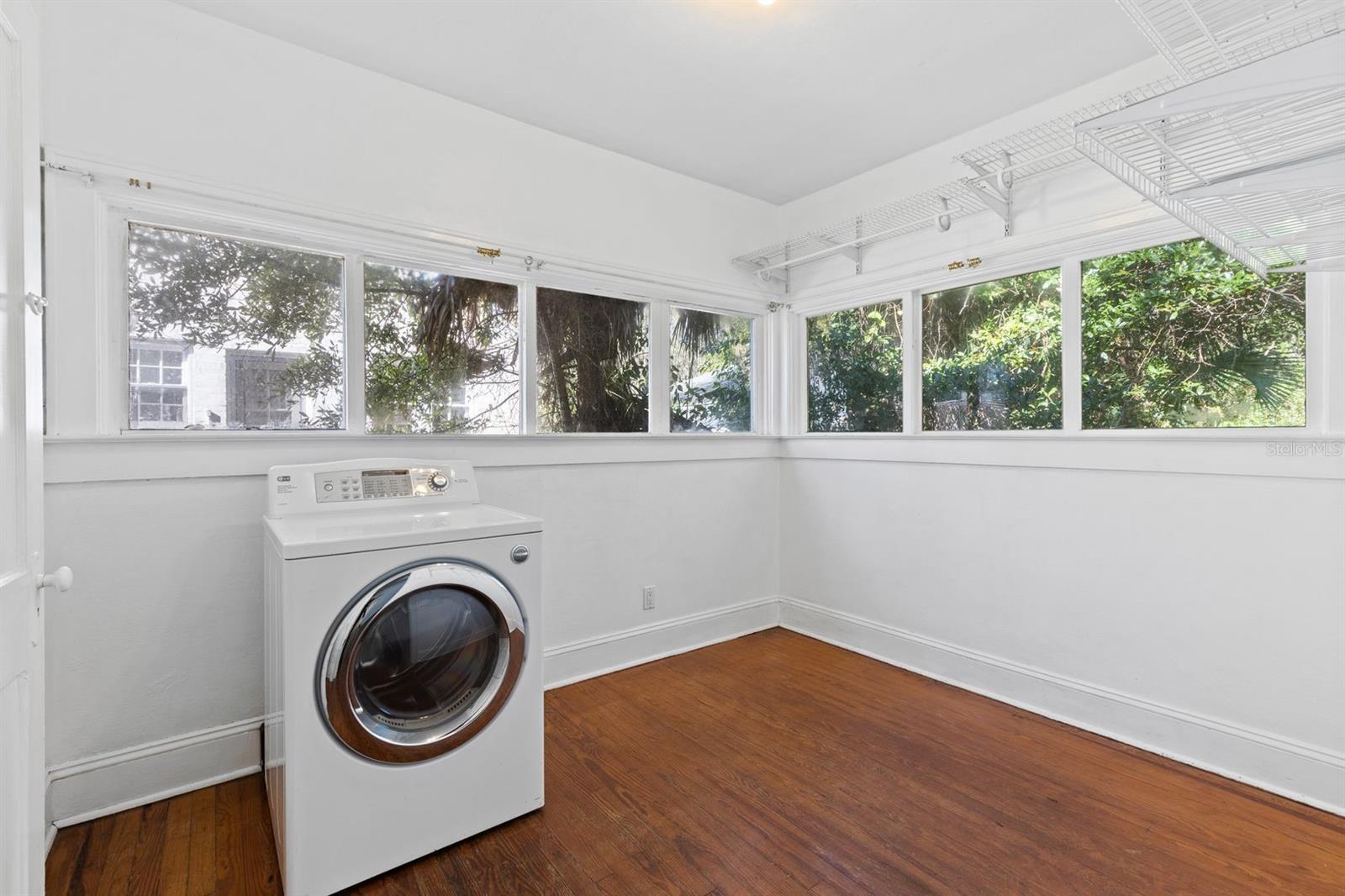 Image 14 of 18 For 1208 16th Avenue