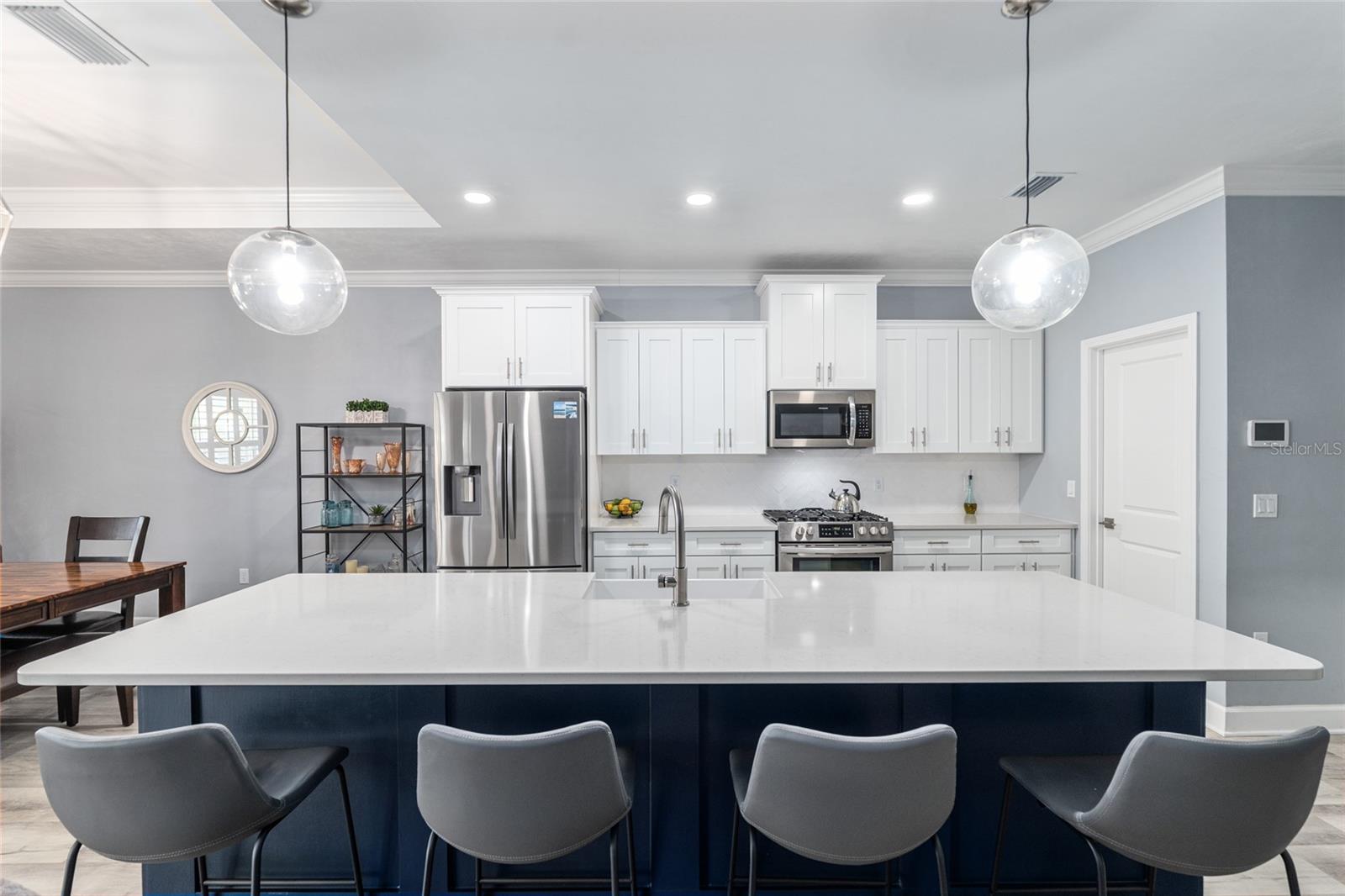 Image 5 of 24 For 1452 67th Drive