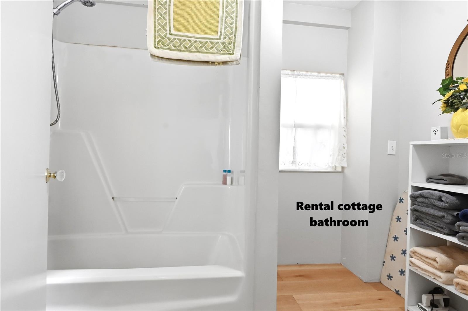 Image 19 of 47 For 22215 135th Court