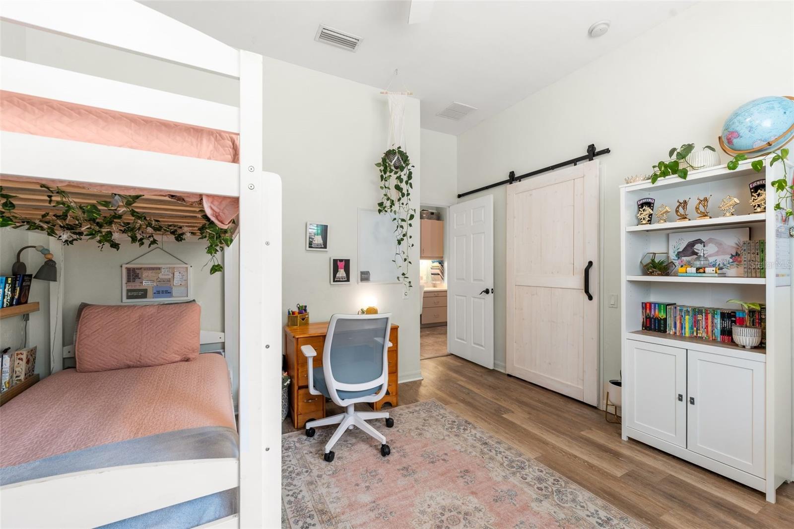 Image 27 of 53 For 17651 256th Street