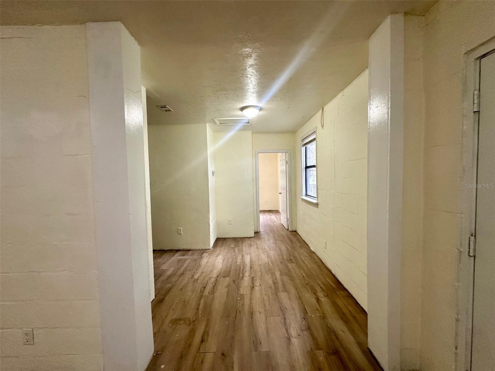 Image 9 of 20 For 651 Waldo Road