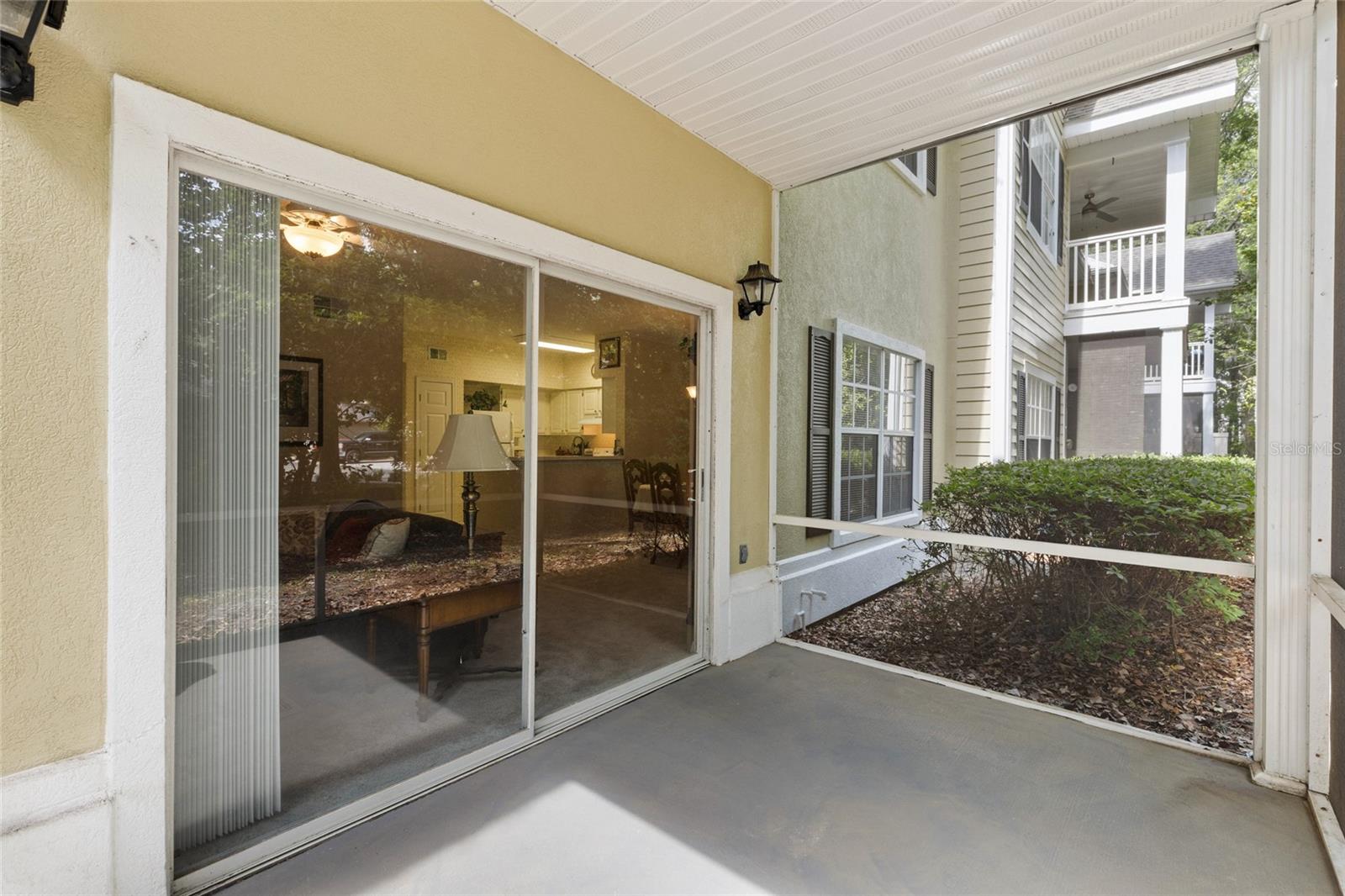 Image 23 of 31 For 10000 52nd Avenue 68