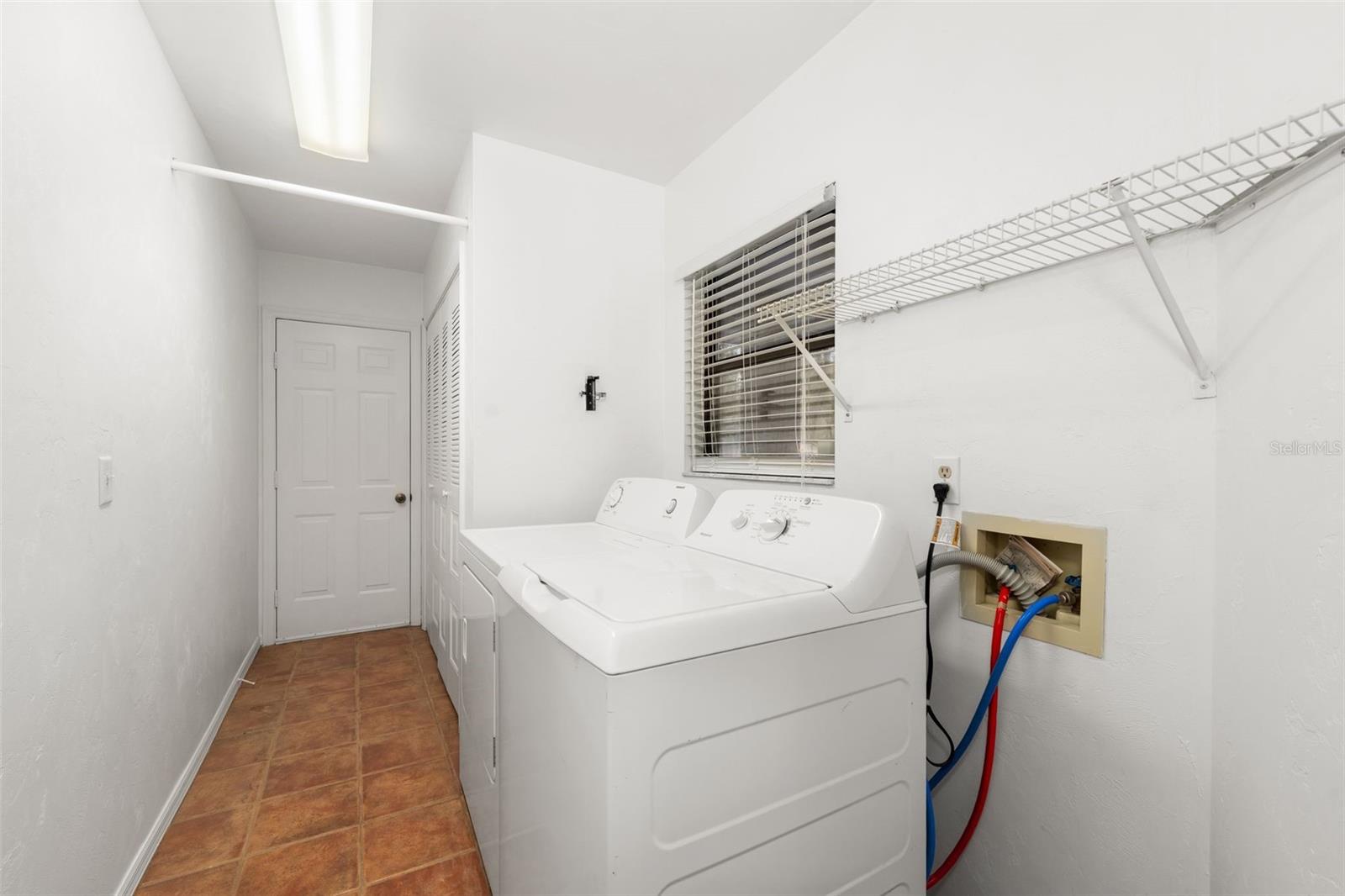 Image 17 of 24 For 568 39th Drive