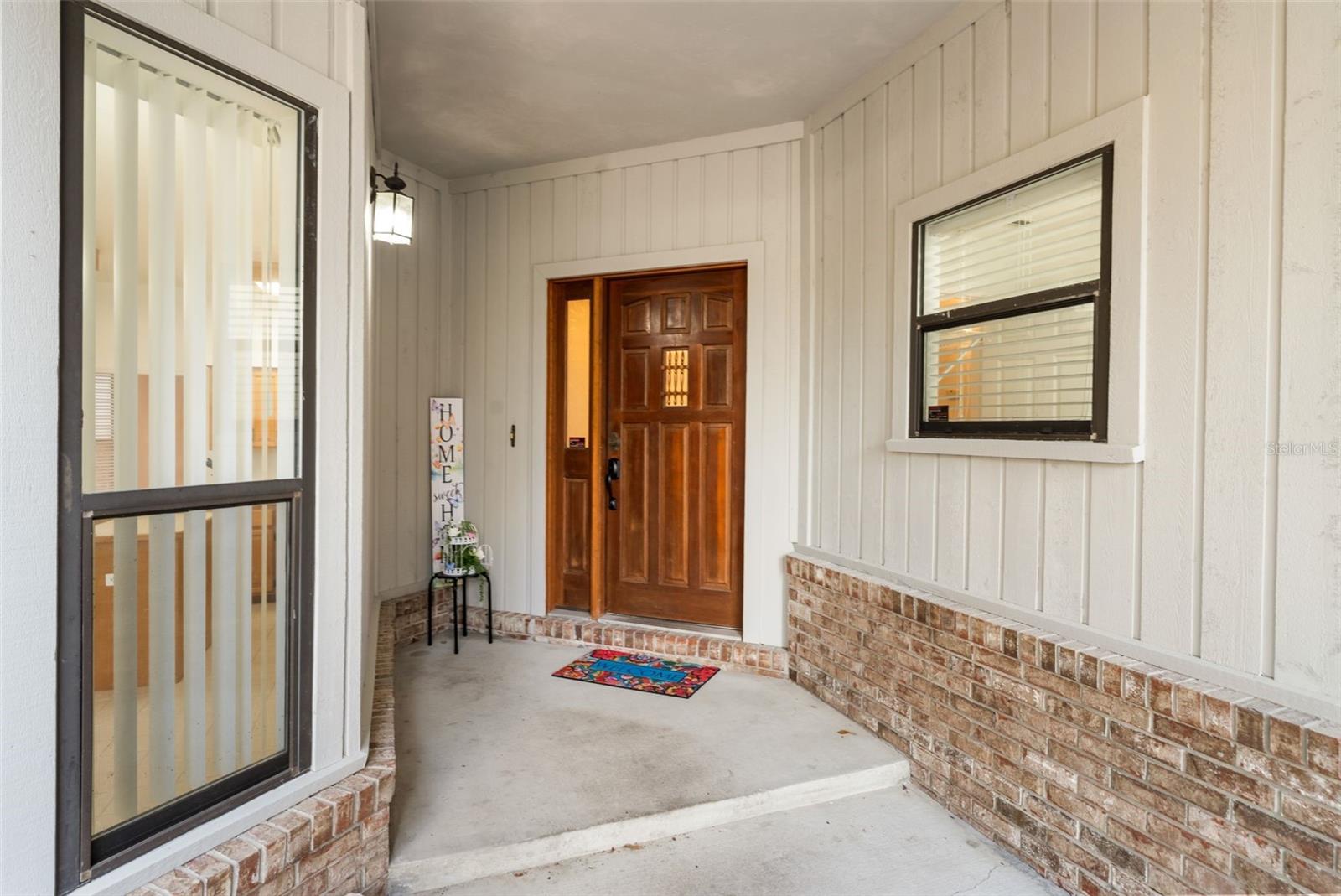 Image 2 of 24 For 568 39th Drive