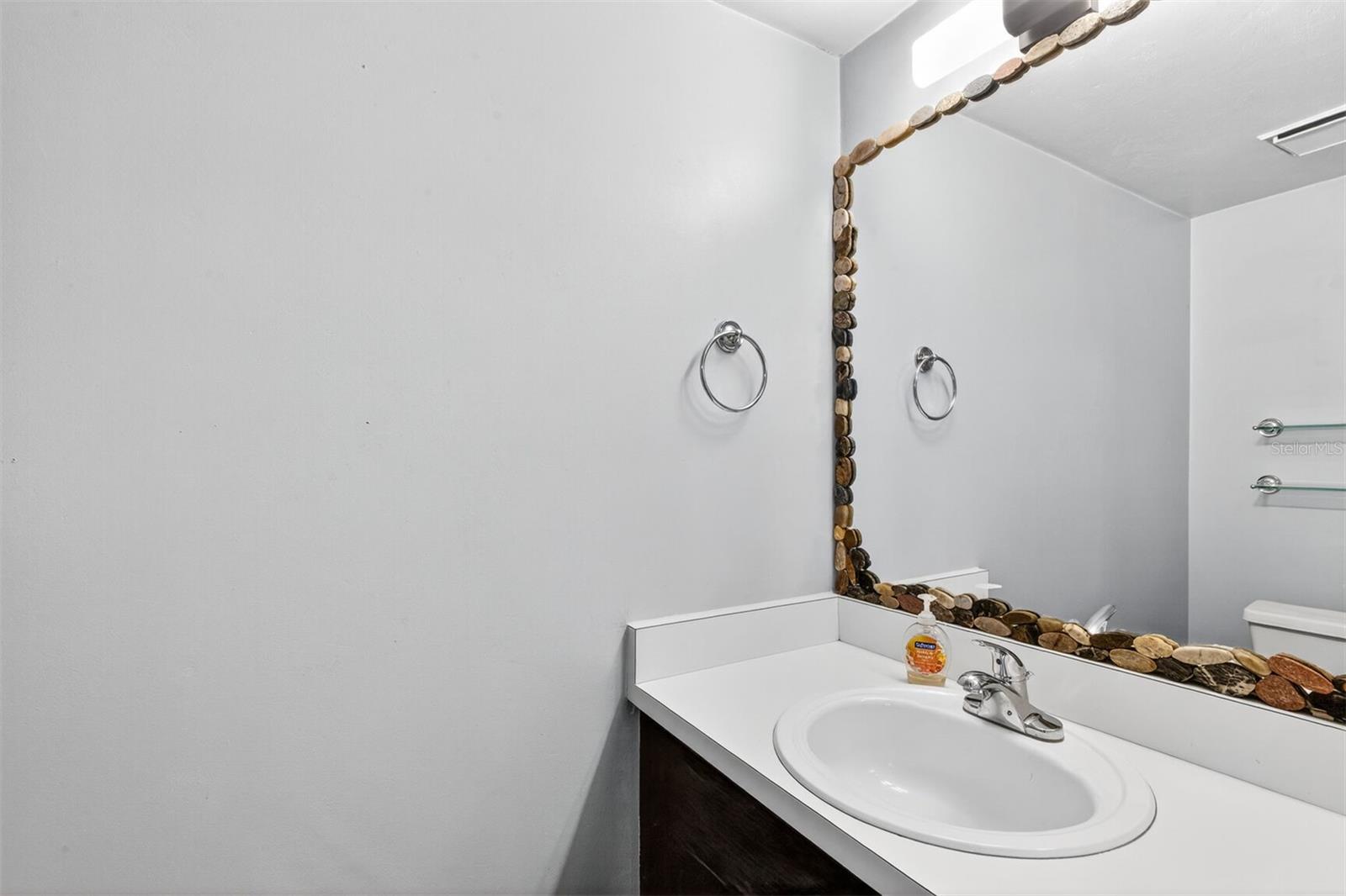 Image 15 of 29 For 809 42nd Terrace