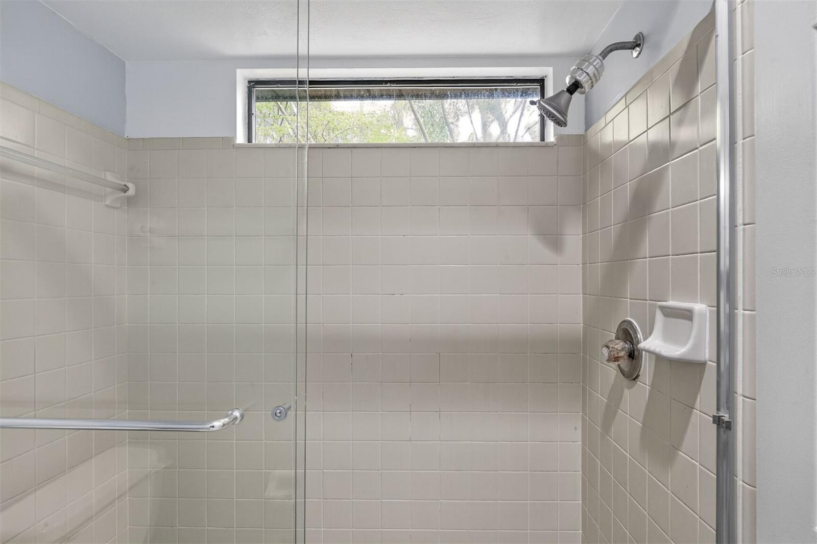 Image 21 of 29 For 809 42nd Terrace