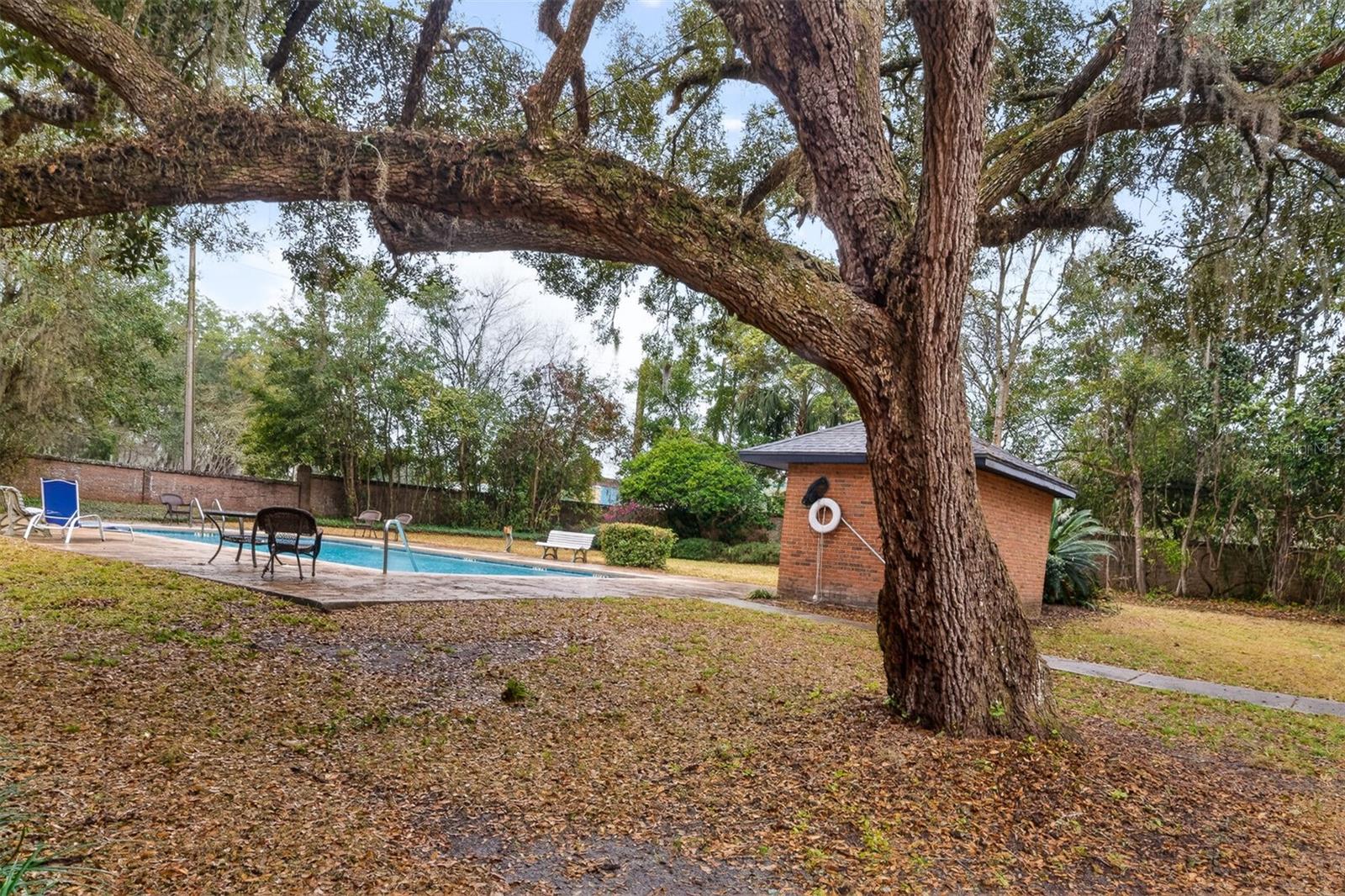 Image 29 of 29 For 809 42nd Terrace