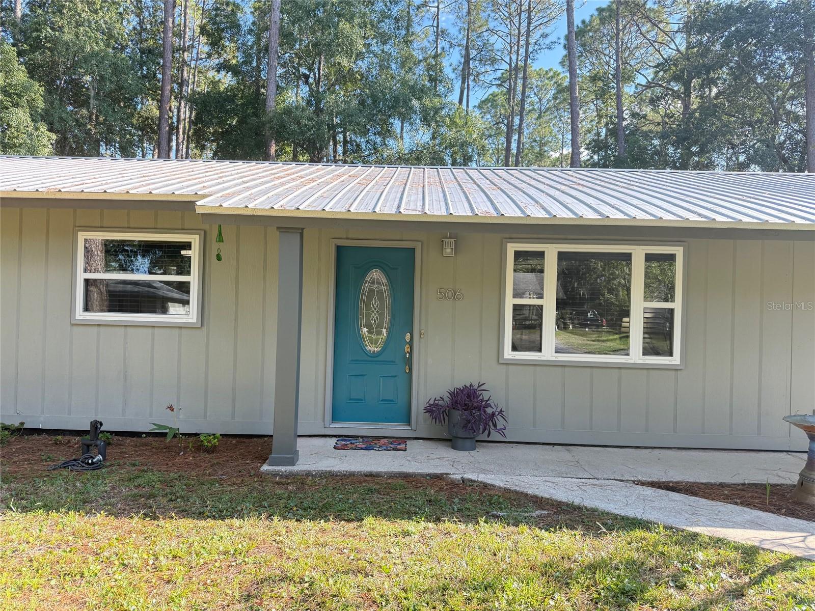 Image 2 of 37 For 506 Legion Terrace