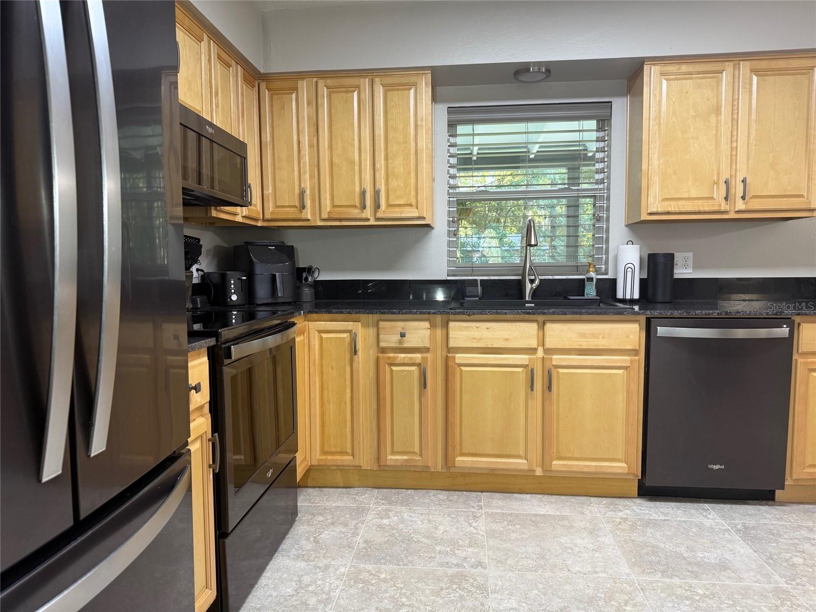 Image 6 of 37 For 506 Legion Terrace