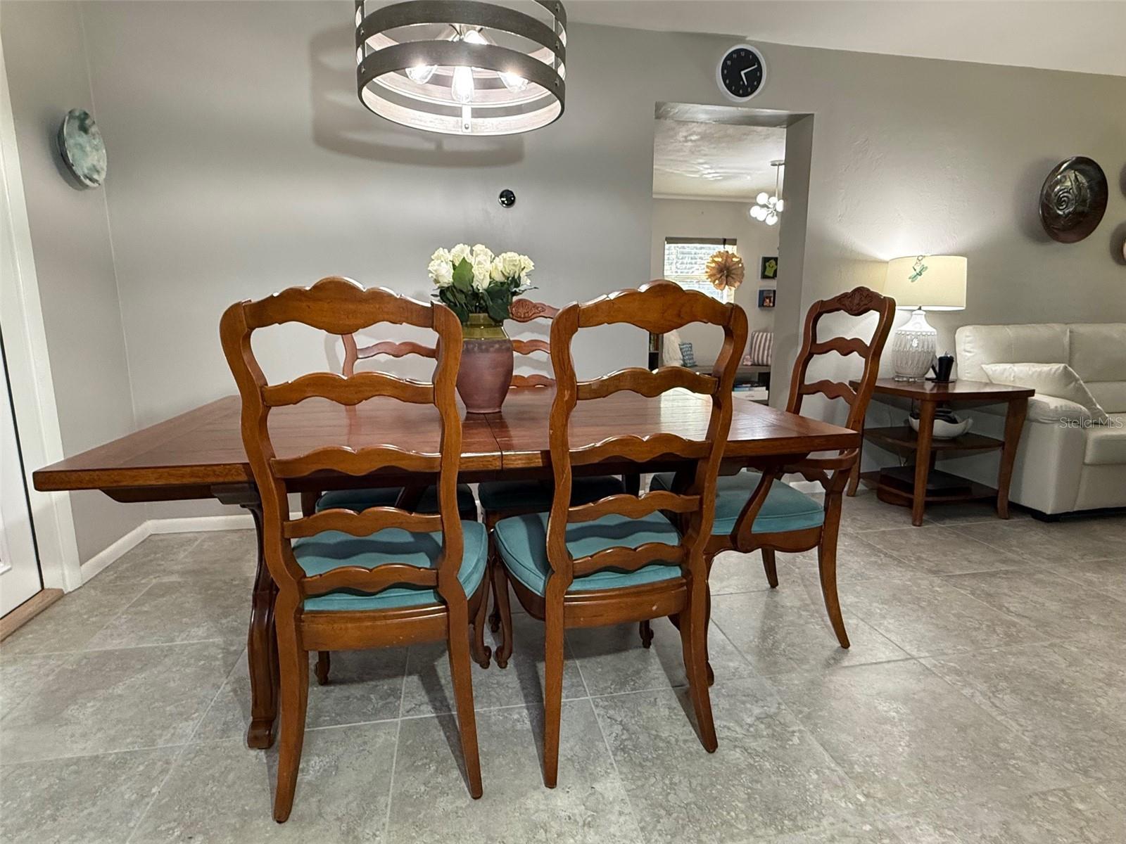 Image 8 of 37 For 506 Legion Terrace