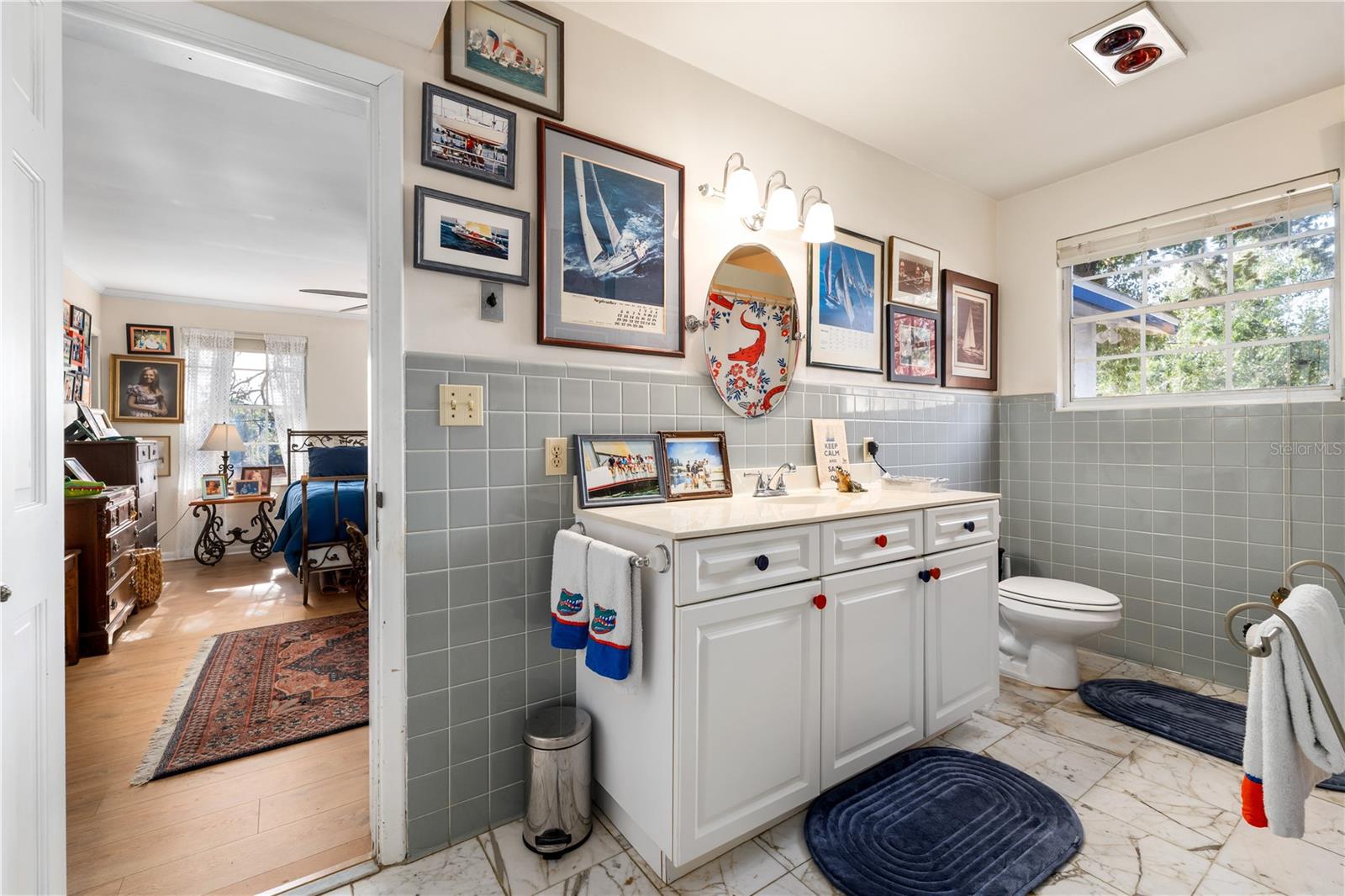 Image 12 of 59 For 2737 4th Place