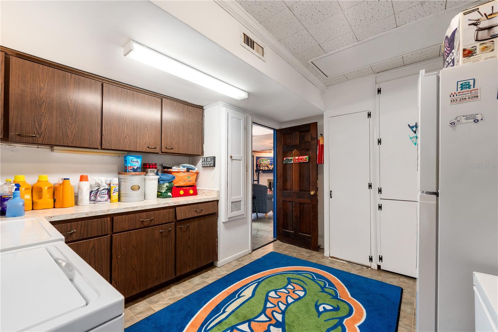 Image 26 of 59 For 2737 4th Place