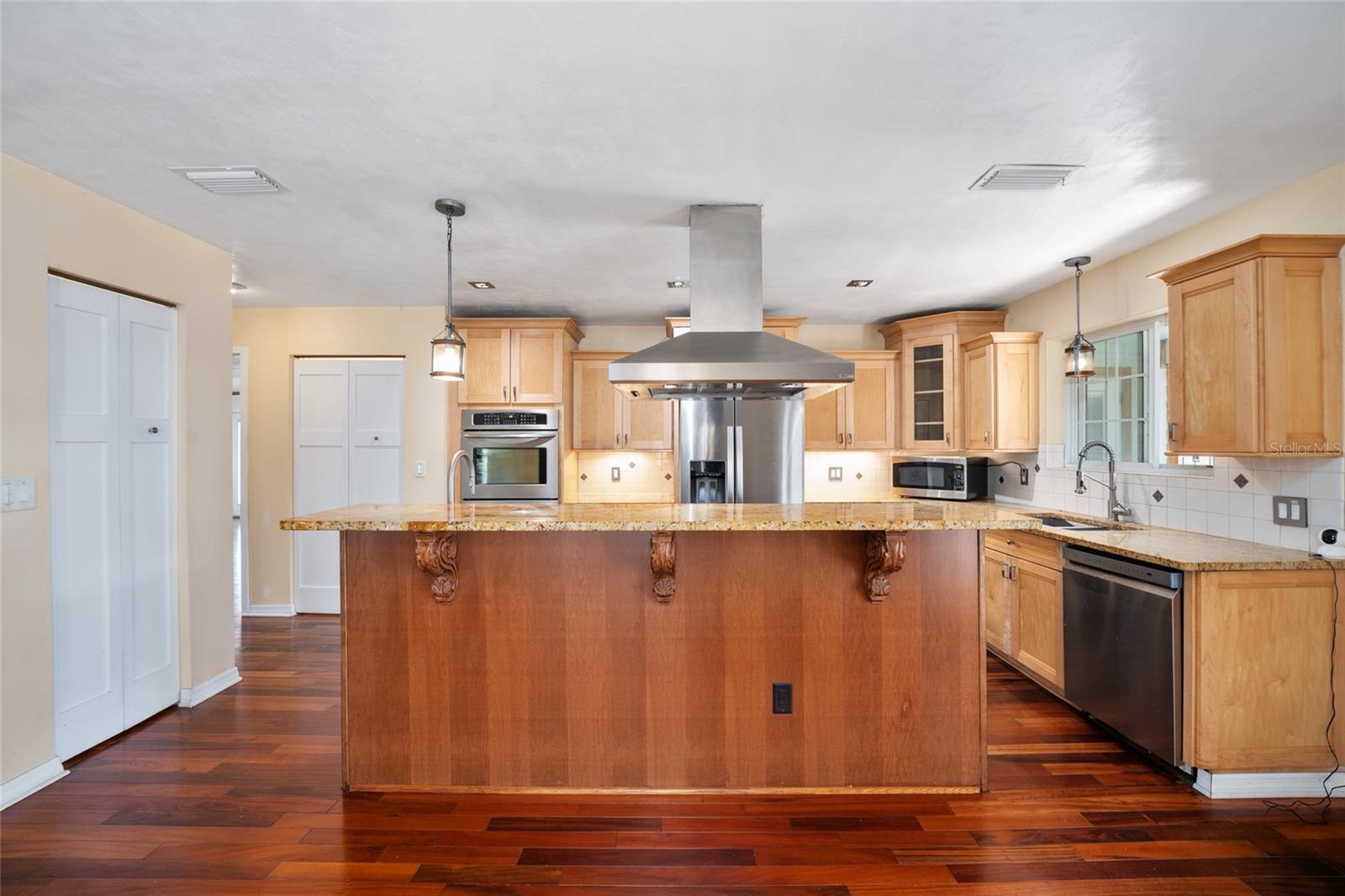 Image 10 of 30 For 28924 30th Avenue