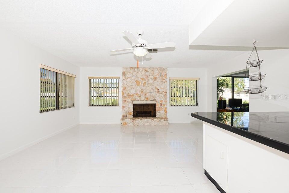 Image 11 of 22 For 1117 Mendoza Avenue