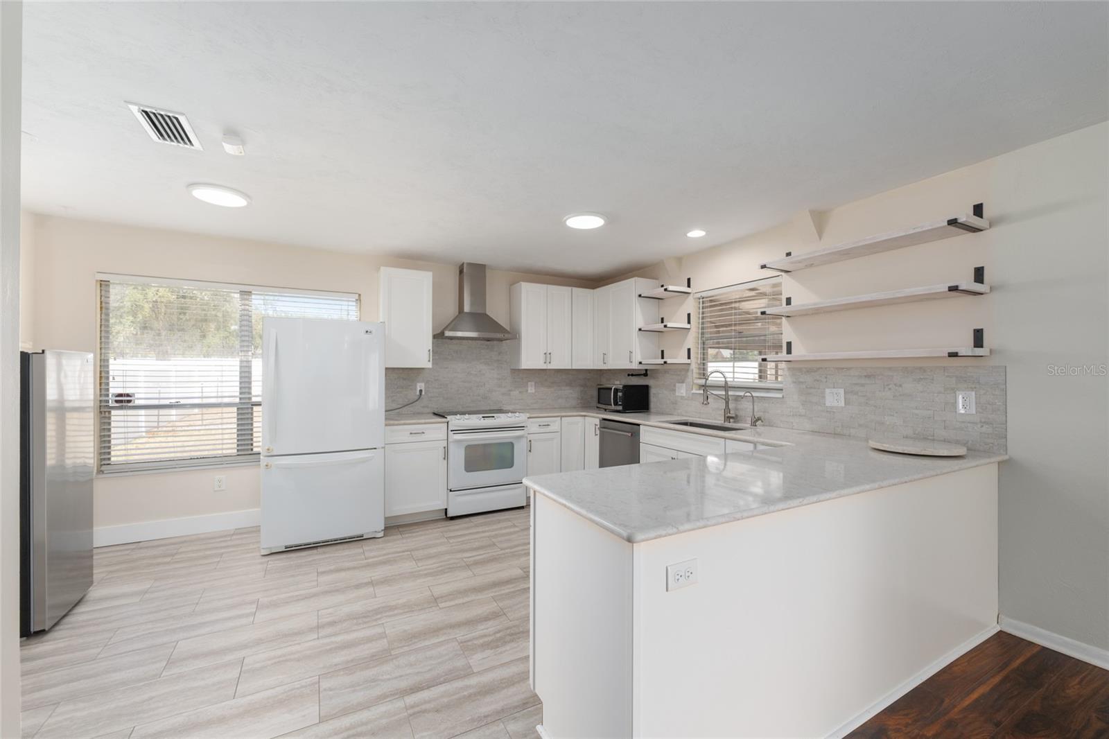 Image 12 of 51 For 8205 44th Terrace