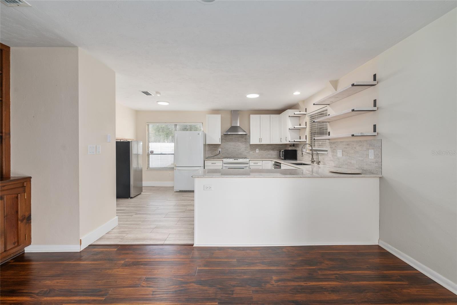 Image 13 of 51 For 8205 44th Terrace