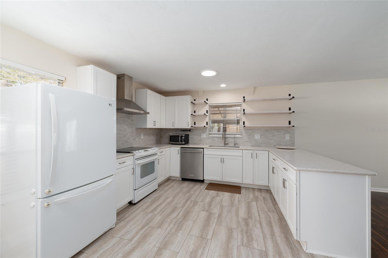 Image 15 of 51 For 8205 44th Terrace