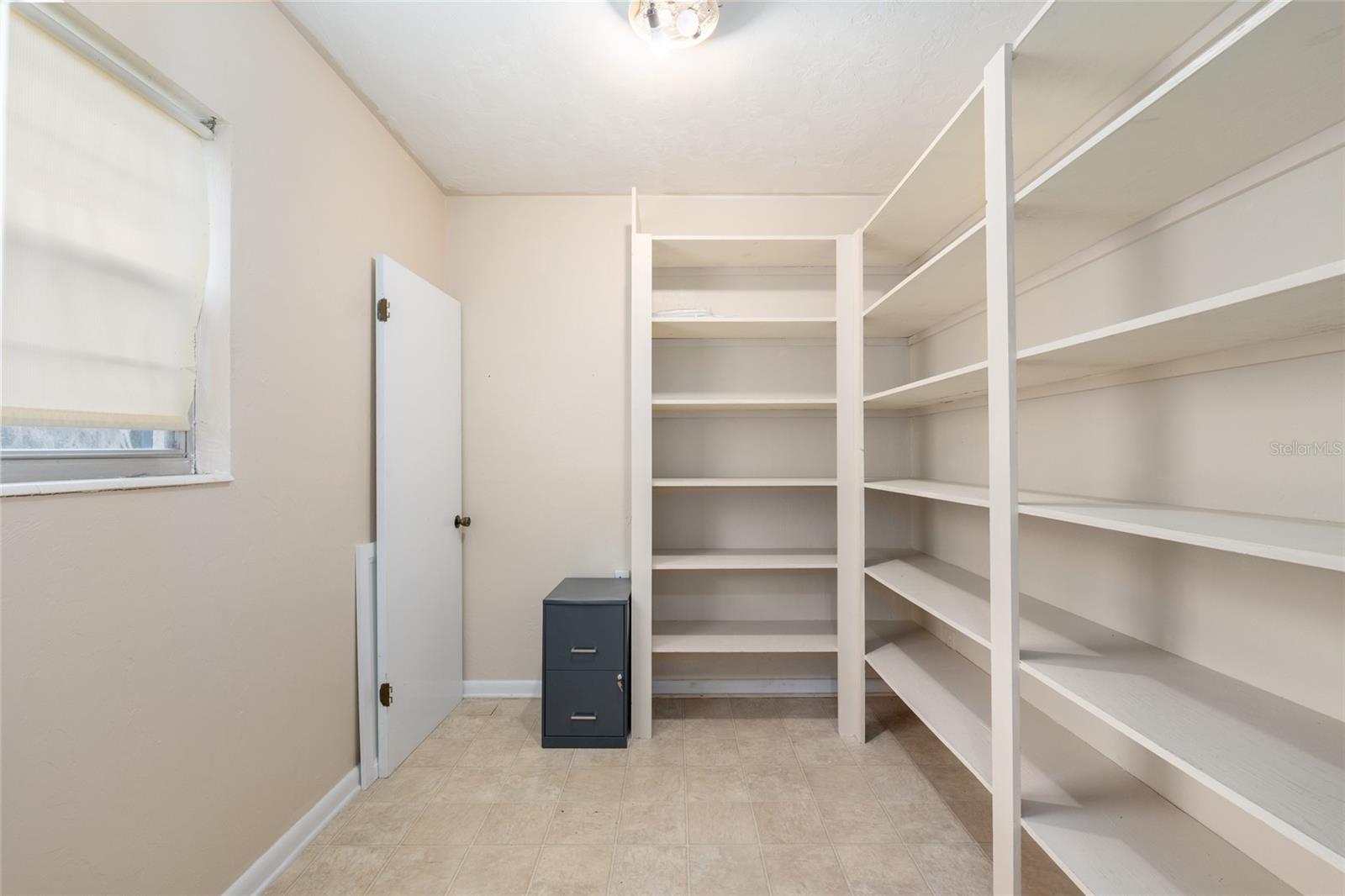 Image 33 of 51 For 8205 44th Terrace