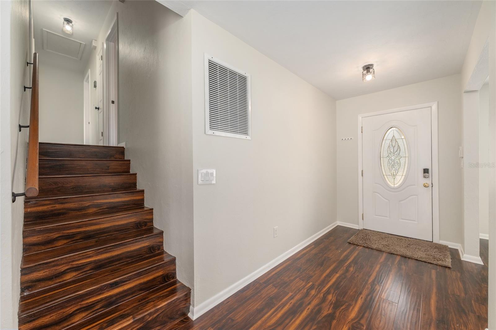 Image 6 of 51 For 8205 44th Terrace