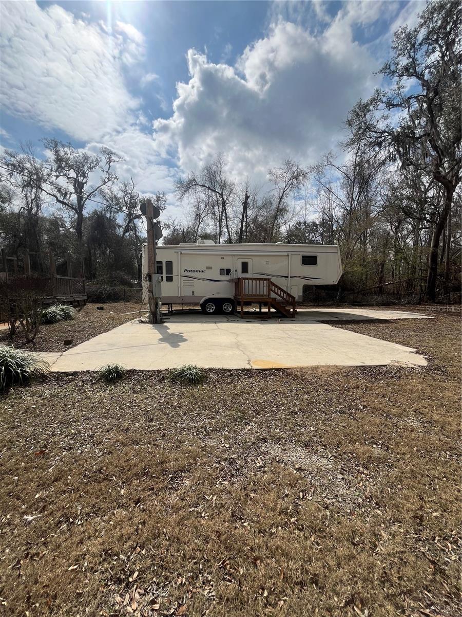 Image 4 of 34 For 1859 82nd Terrace