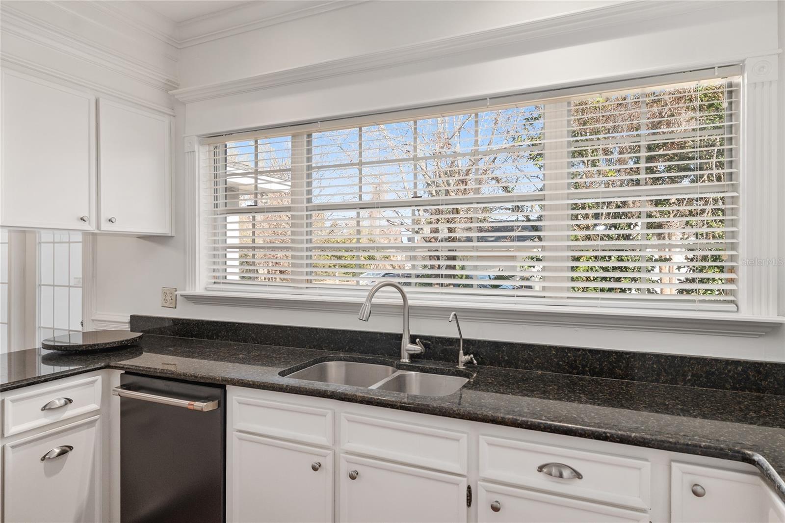 Image 23 of 93 For 6307 35 Way