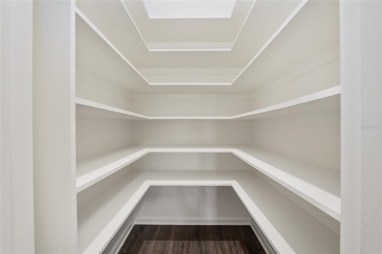 Image 31 of 93 For 6307 35 Way