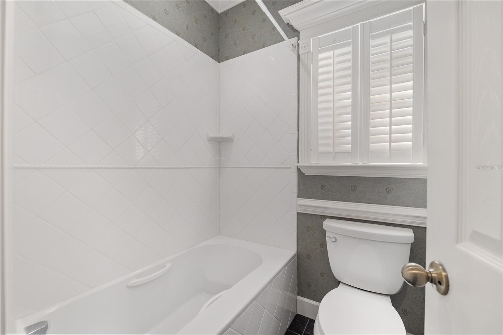 Image 52 of 93 For 6307 35 Way