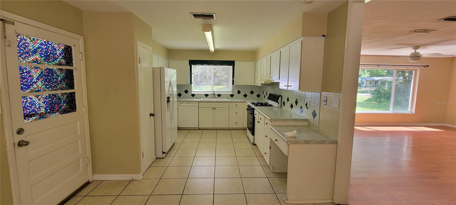 Image 13 of 34 For 2201 36th Drive