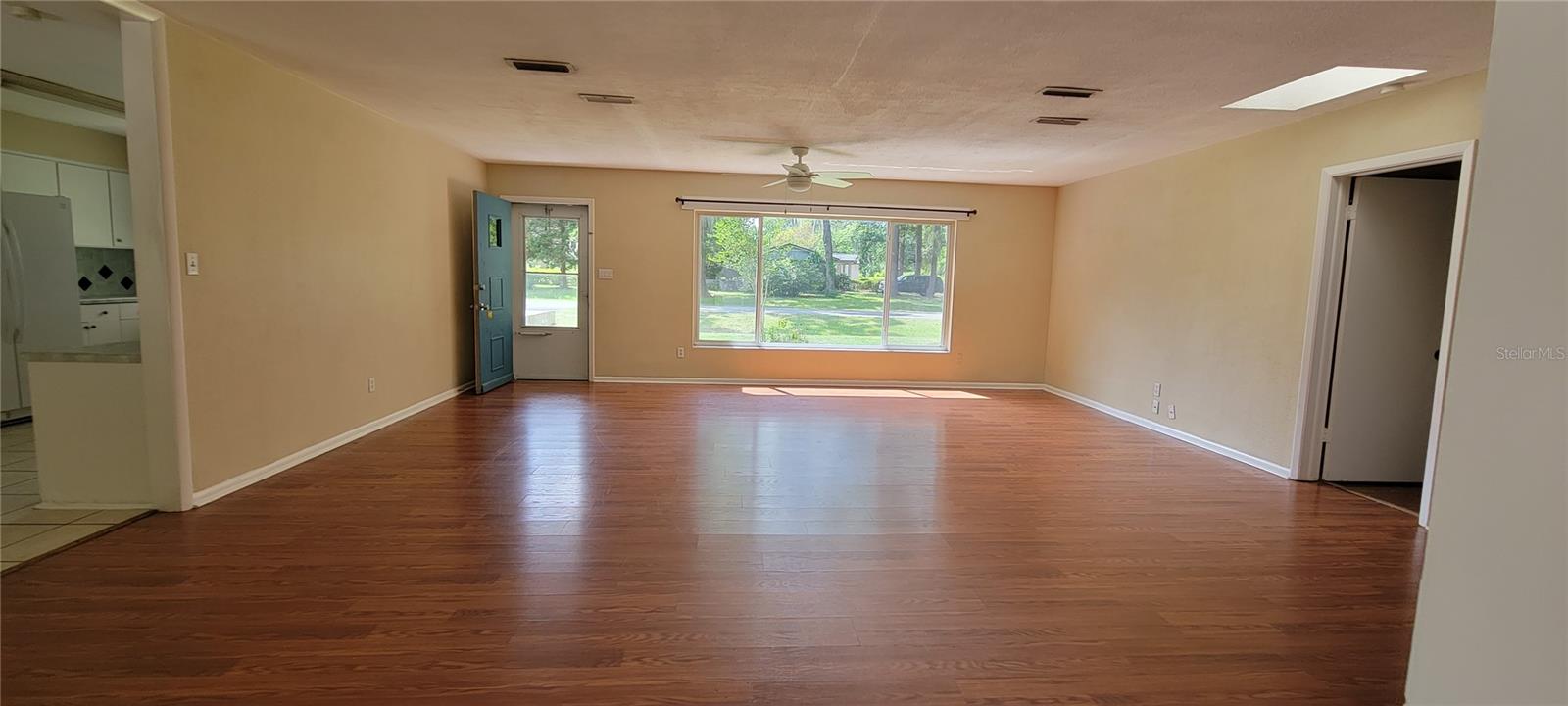 Image 17 of 34 For 2201 36th Drive