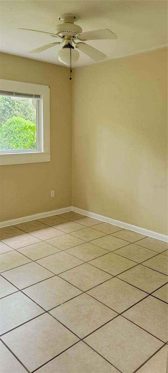 Image 25 of 34 For 2201 36th Drive