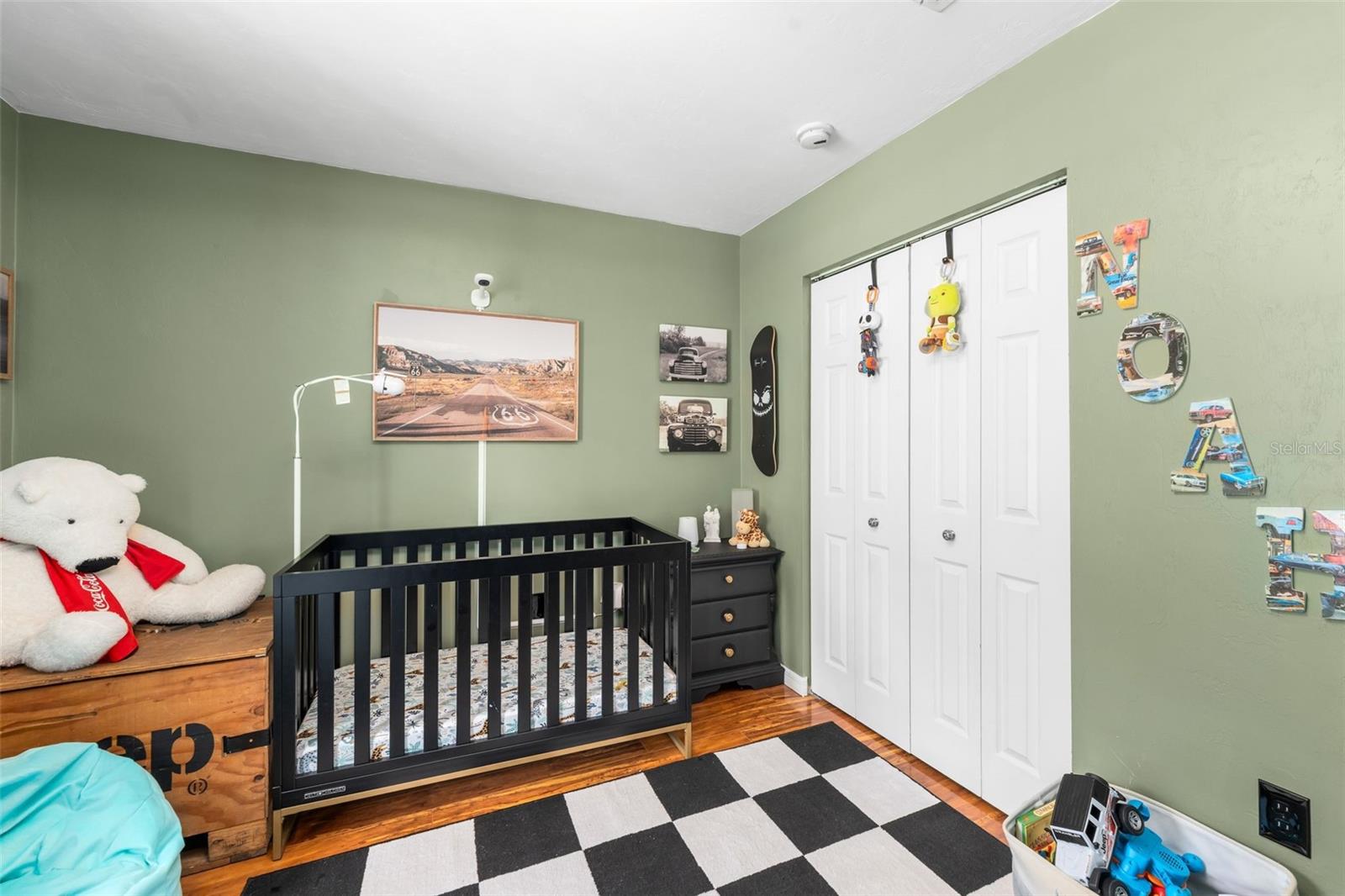 Image 23 of 41 For 2156 52 Place