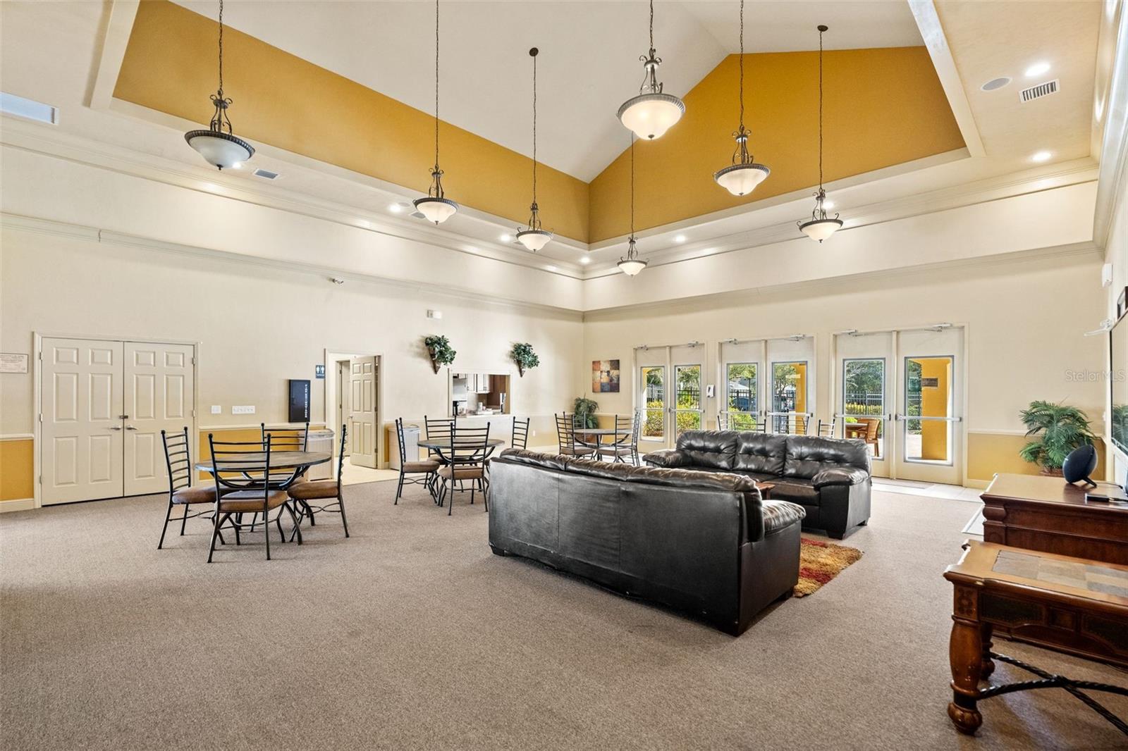 Image 32 of 41 For 2156 52 Place