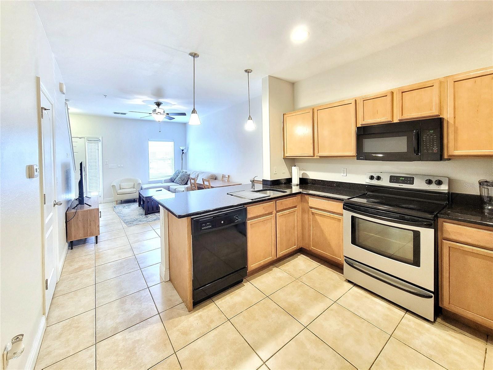 Image 10 of 25 For 2946 35th Place 44