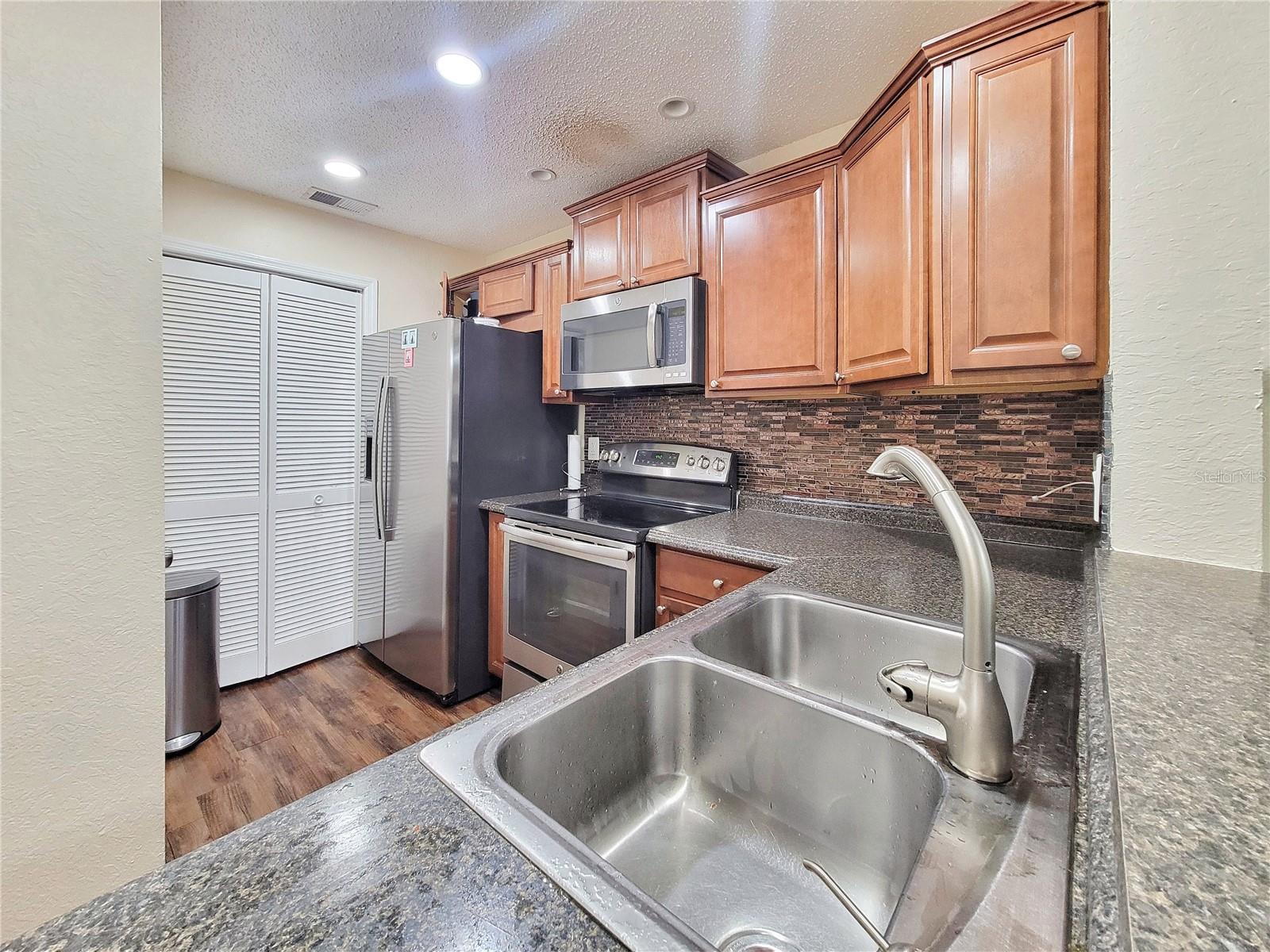 Image 13 of 30 For 3705 27th Street 1111