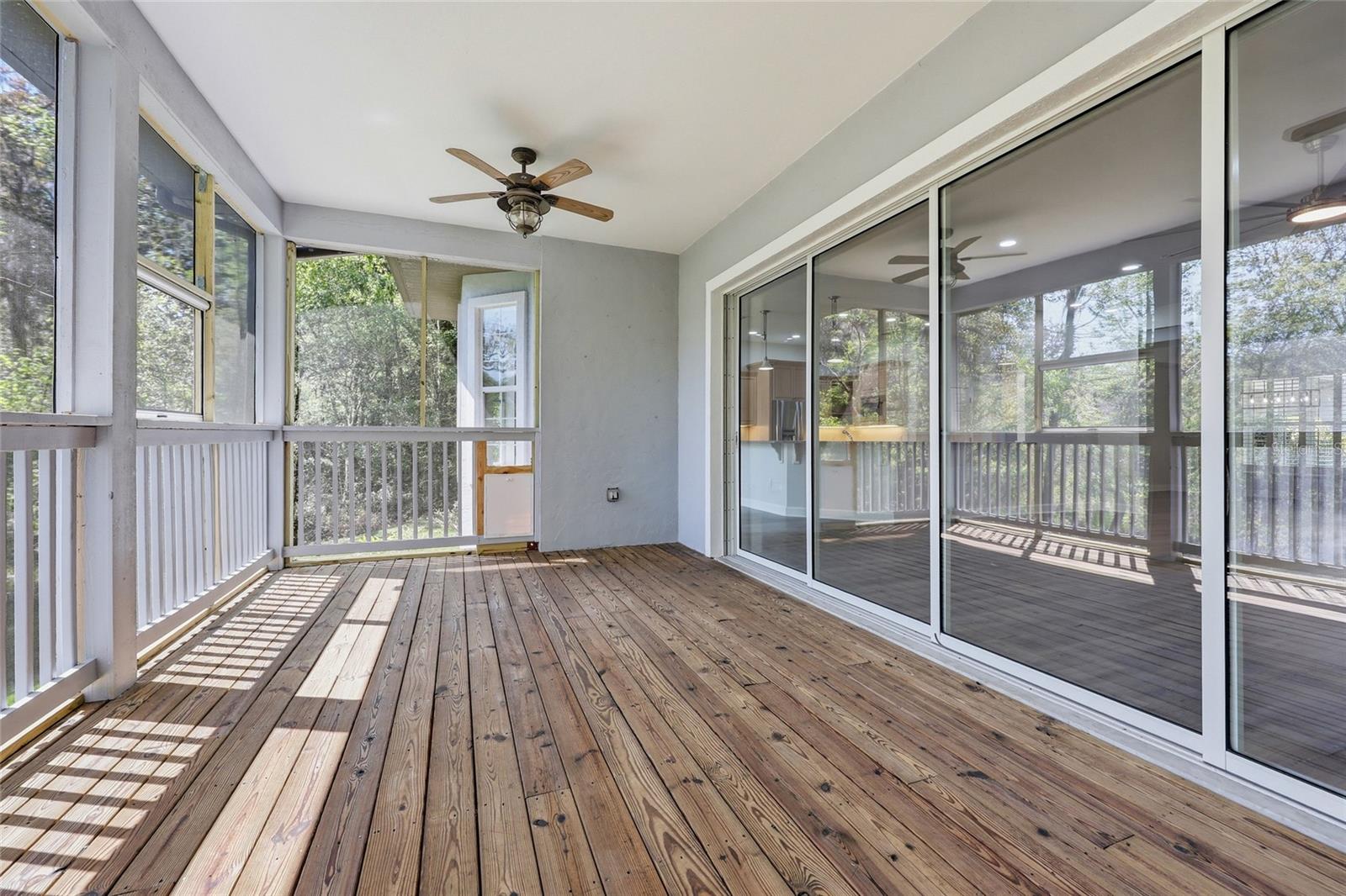 Image 16 of 47 For 9510 59th Lane