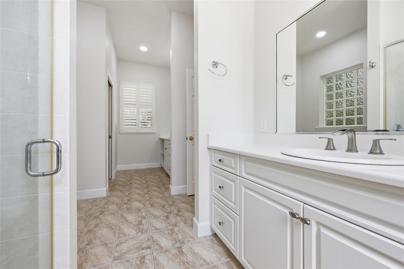 Image 24 of 47 For 9510 59th Lane