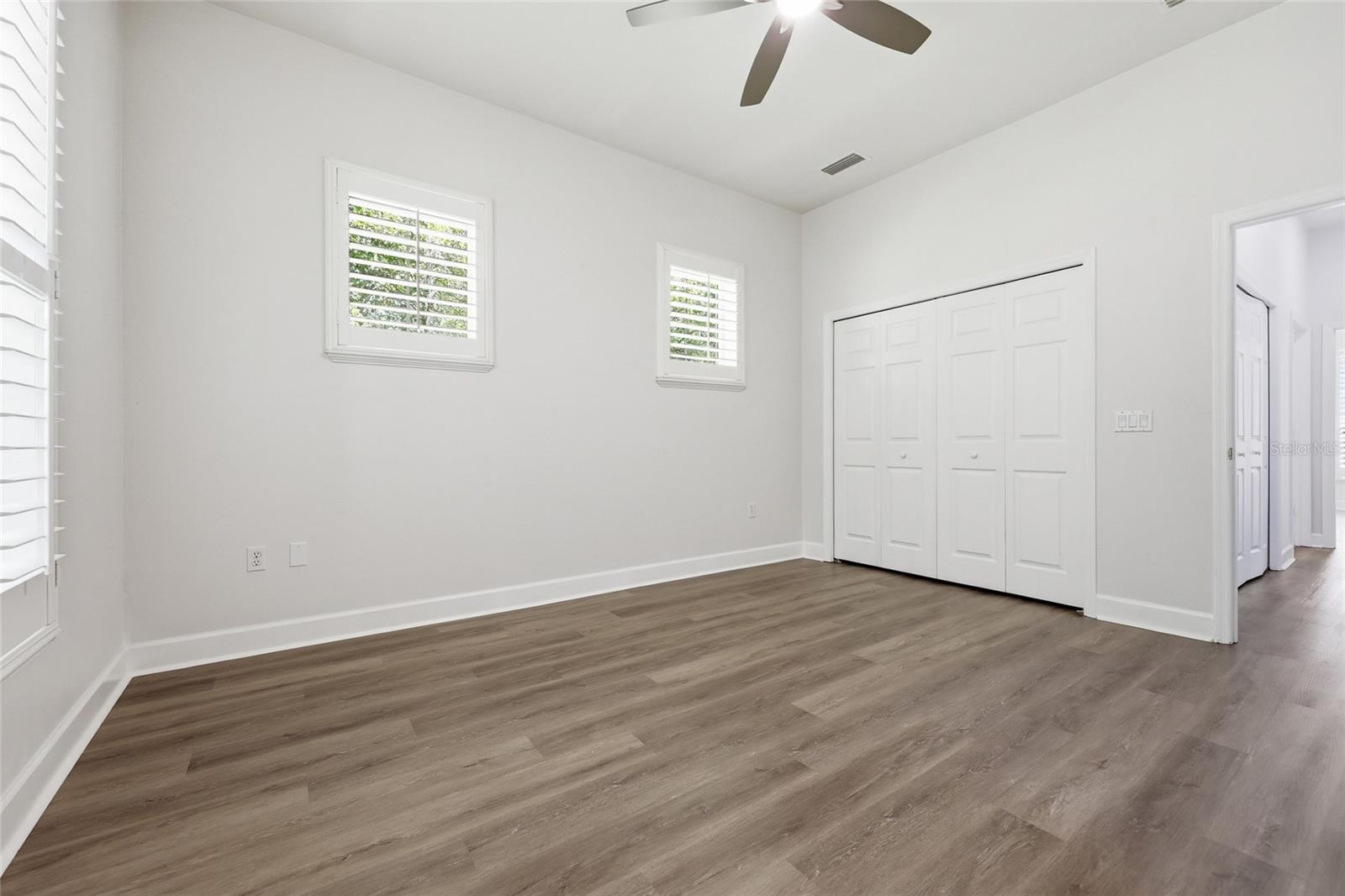 Image 25 of 47 For 9510 59th Lane