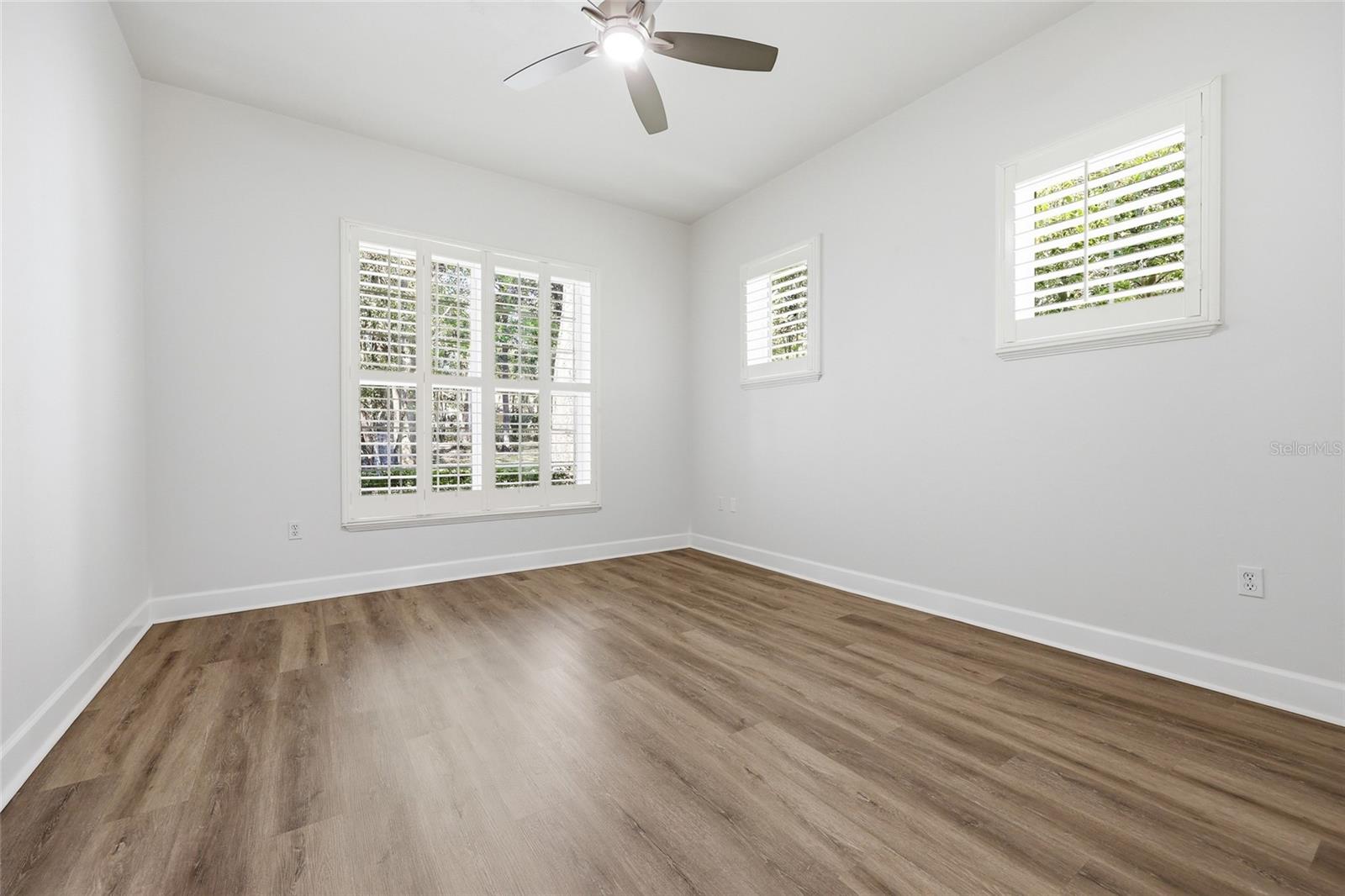 Image 26 of 47 For 9510 59th Lane